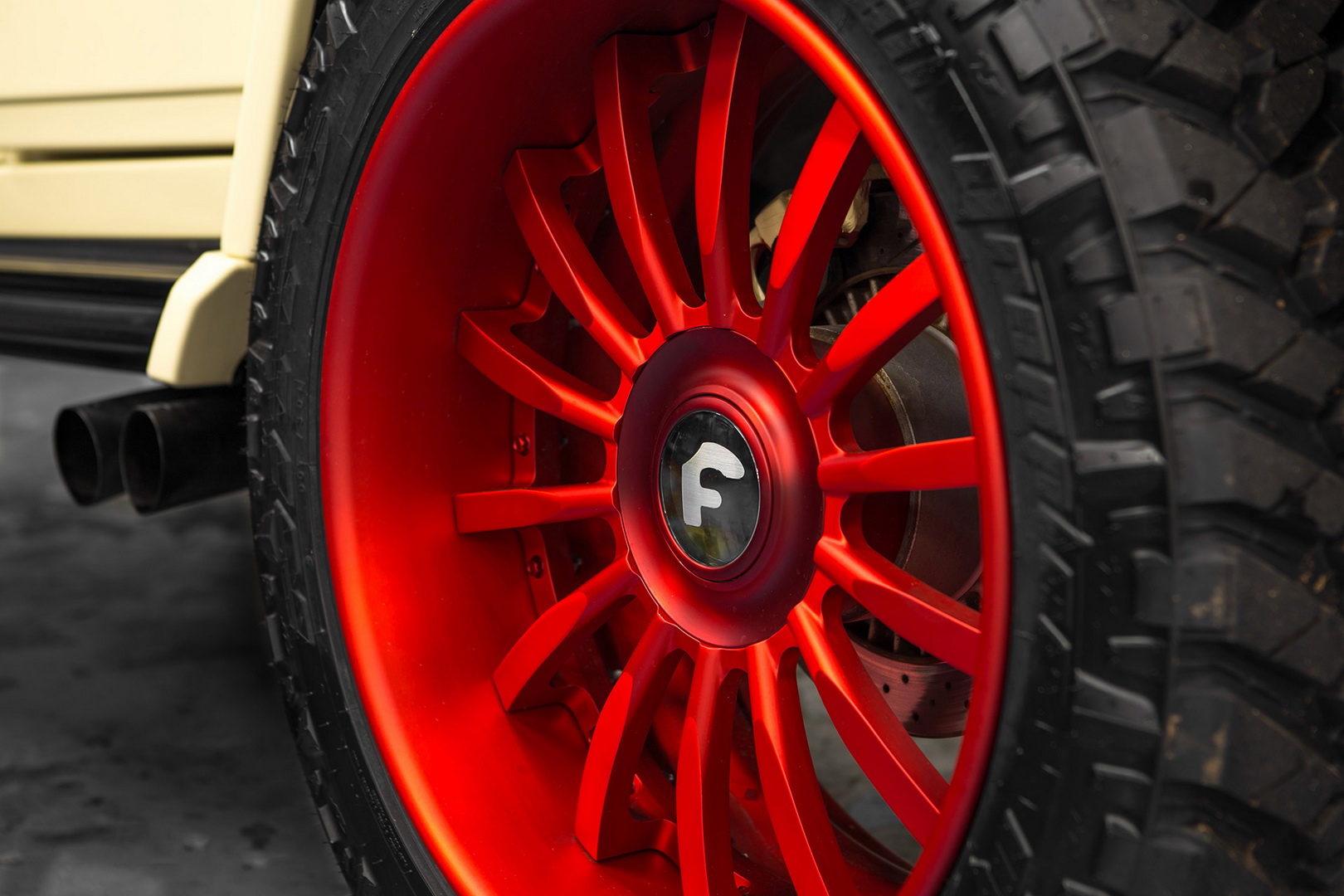 mercedes g550 tuning 17 Brabus Tuned Mercedes G550 Looks Ready To Enter Military Service