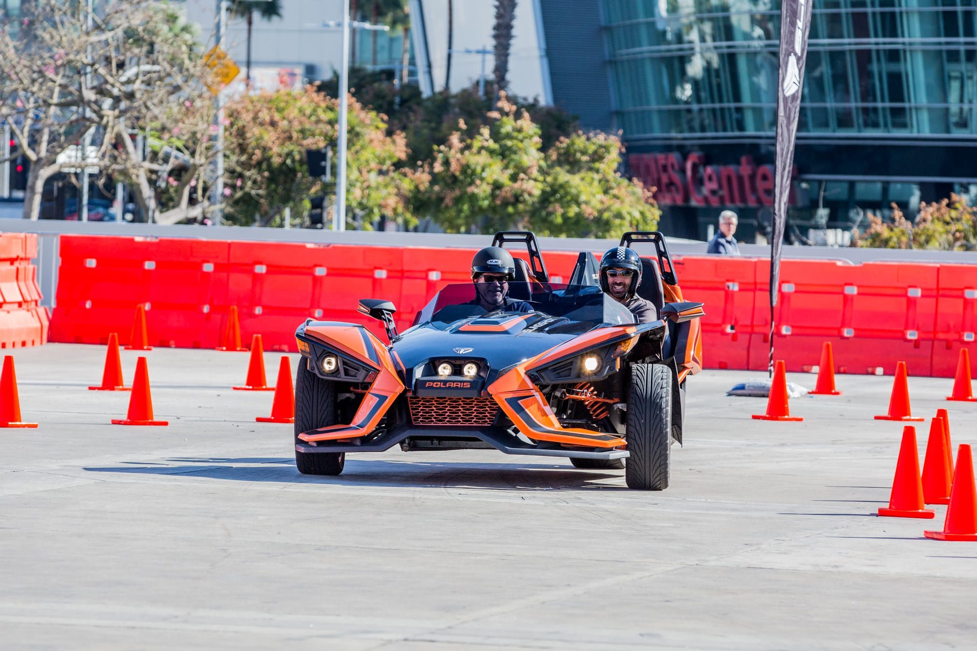 2019 polaris slingshot la show 37 2019 Polaris Slingshot Entertains Visitors At AutoMobility LA