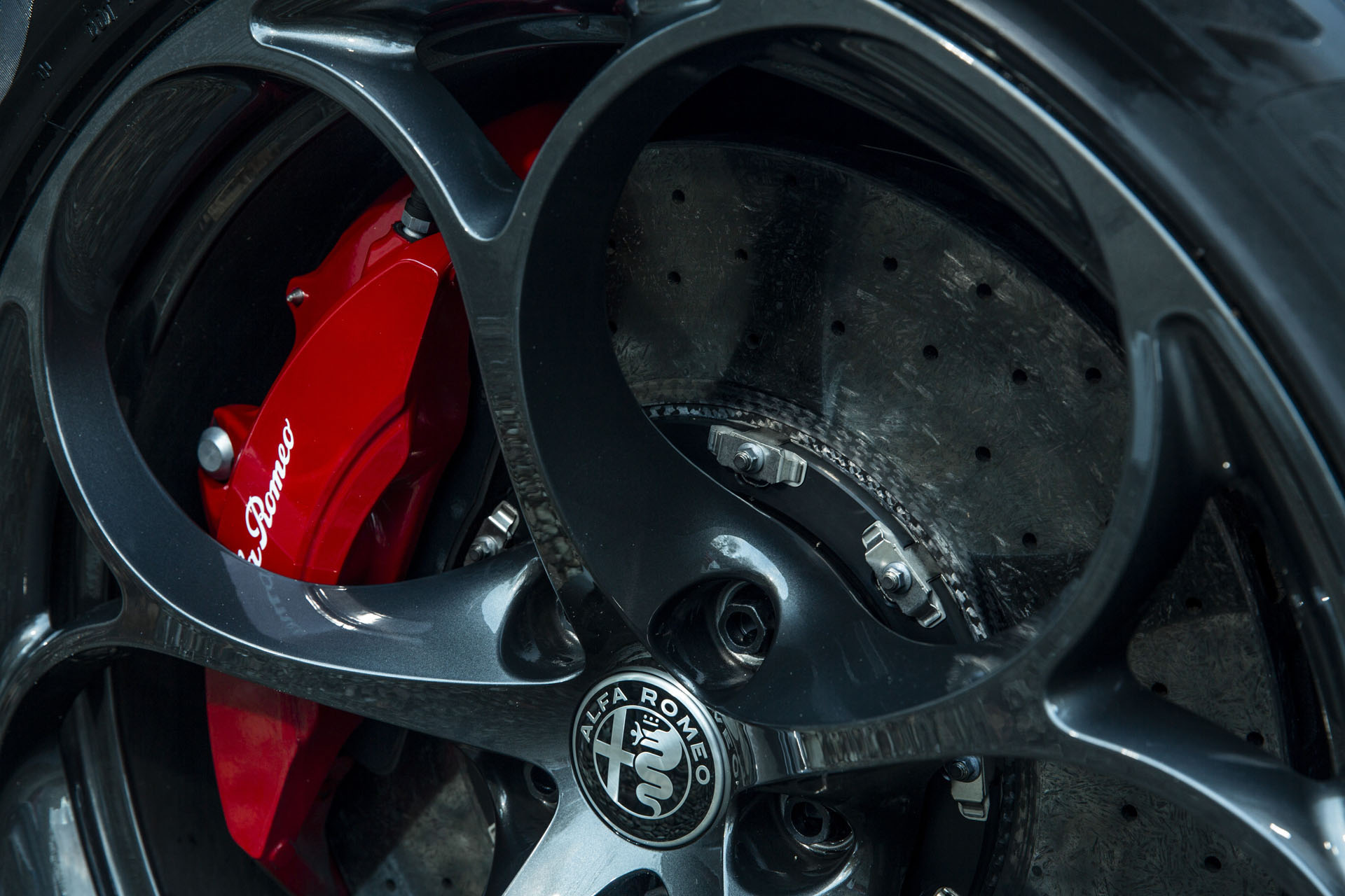 2019-alfa-romeo-stelvio-quadrifoglio-122 Start Your Morning Off Right With 125 Photos Of The Alfa Romeo Stelvio Quadrifoglio