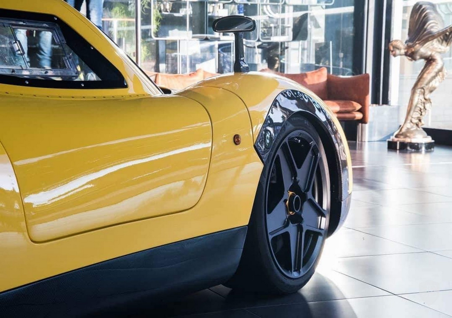 ec onlyone p8 ferrari f430-based supercar 8 Would You Pay $2.85 Million For The Ferrari F430-Based E.C. OnlyOne P8?