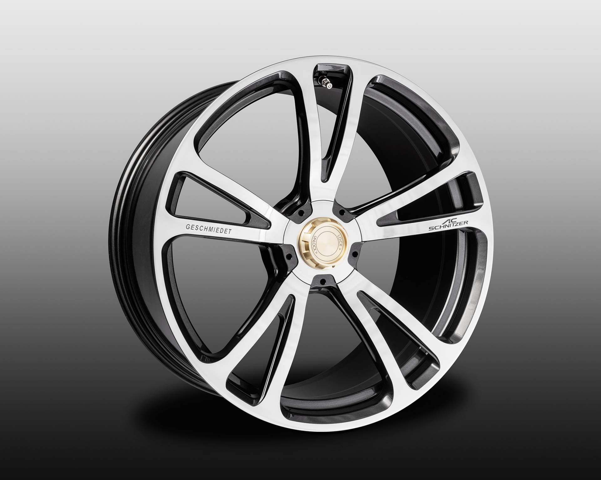 BMW M5 by AC Schnitzer 6 AC Schnitzer’s New BMW M5 Is Stupidly Fast – And Ready For Its Essen Debut