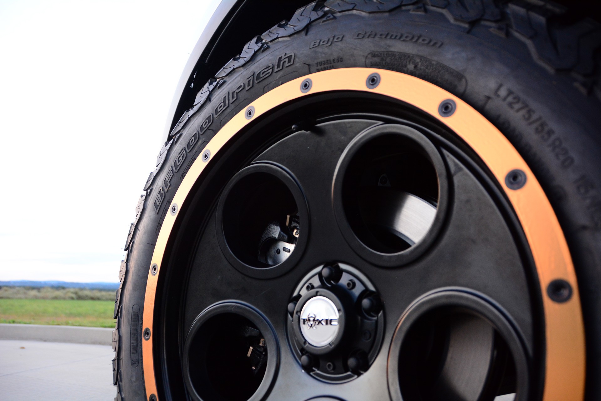 Ford-Explorer-Sport-SEMA-9 Ford Teams Up With Charity To Help Kids With Cancer Build An Explorer Sport For SEMA