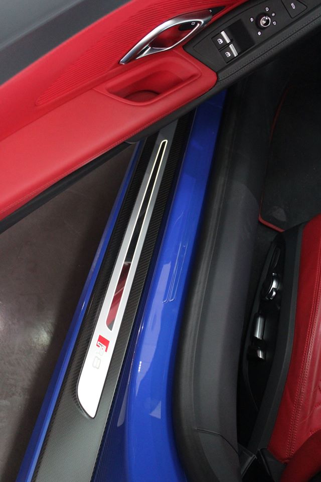 2017 audi r8 v10plus low mileage 8 Go For This Ultra-Low Mileage Audi R8 V10 Plus, Save $50k Over MSRP