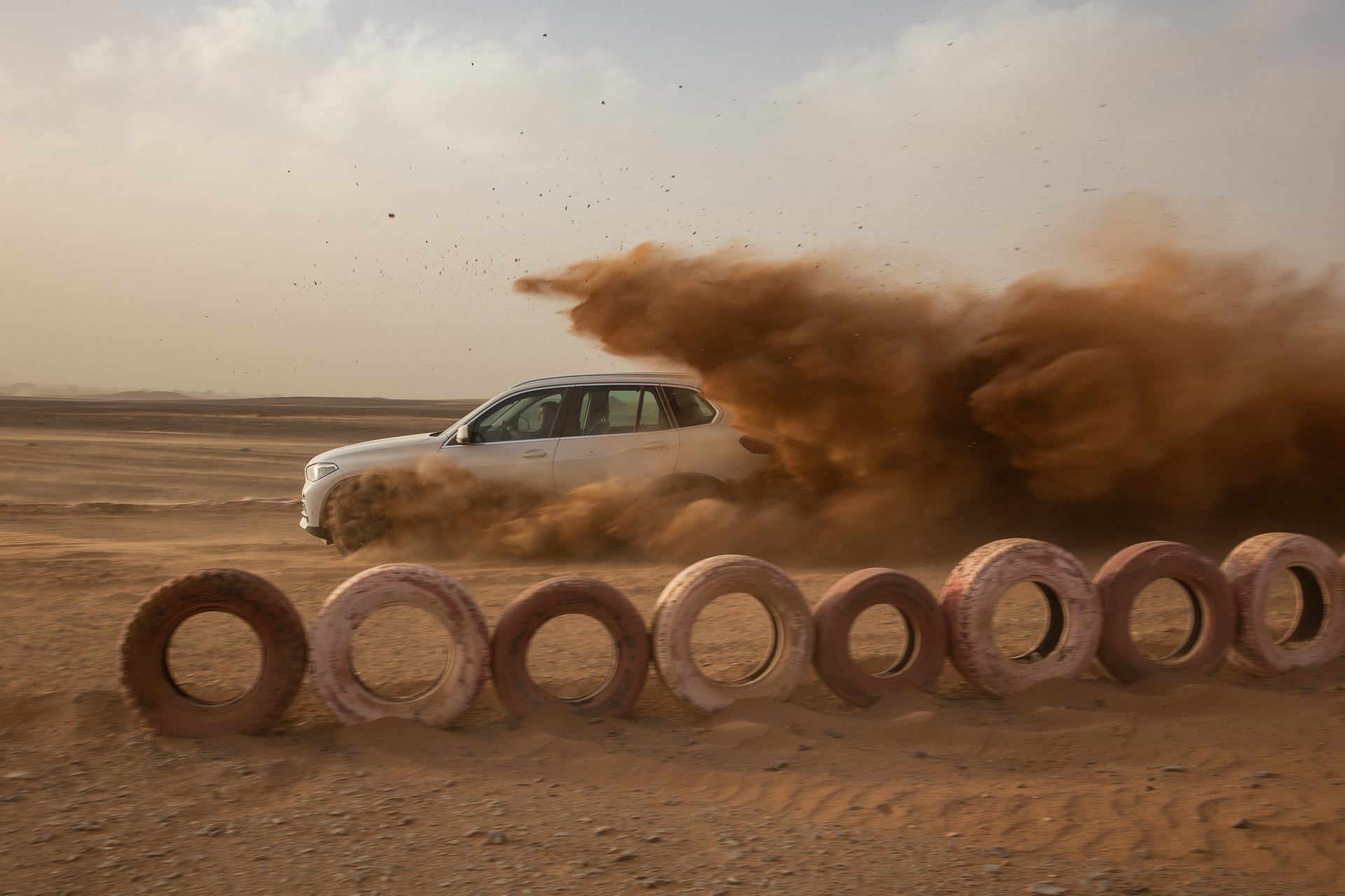 bmw x5 monza circuit sahara 32 BMW Recreates Monza Track In The Sahara, Unleashes New X5