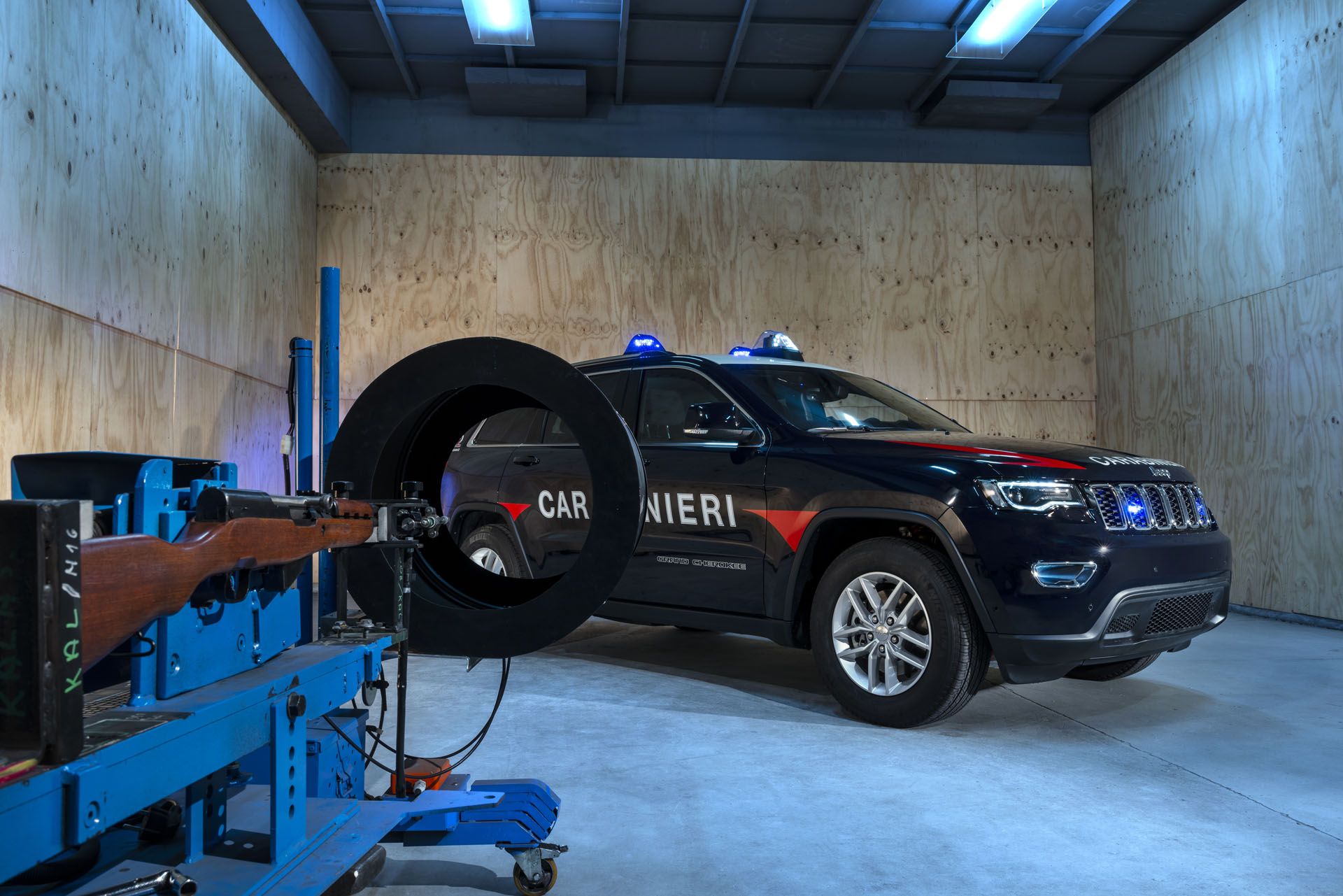 181031_Jeep_Grand_Cherokee_Carabinieri_05 copy Jeep Grand Cherokees Join The Italian Carabinieri Motor Pool