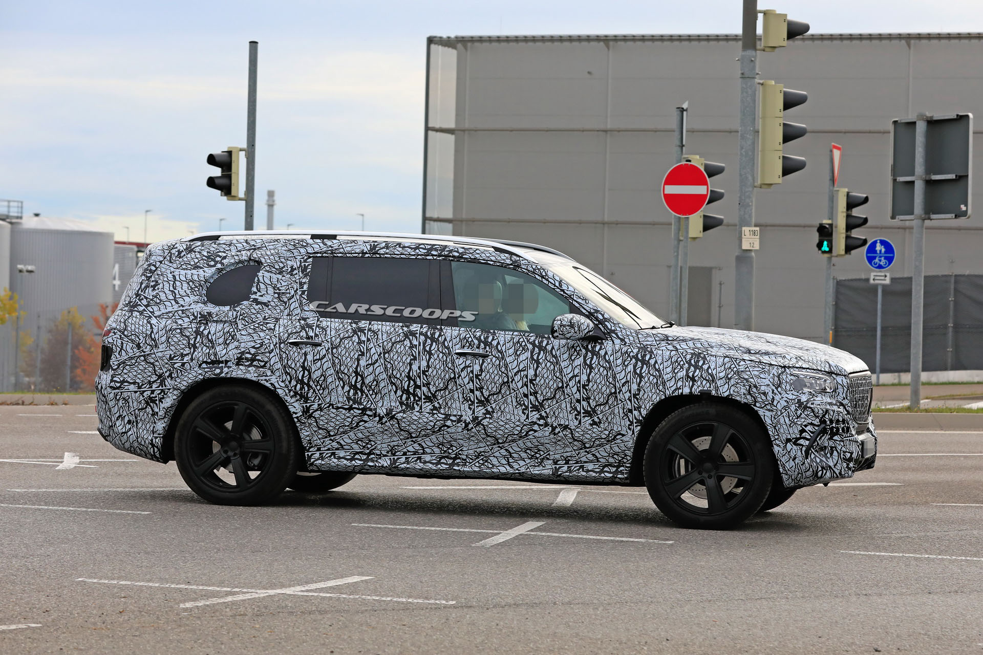 Mercedes-Maybach-GLS-15 2020 Mercedes-Maybach GLS Fires A Warning Shot At Bentley Bentayga