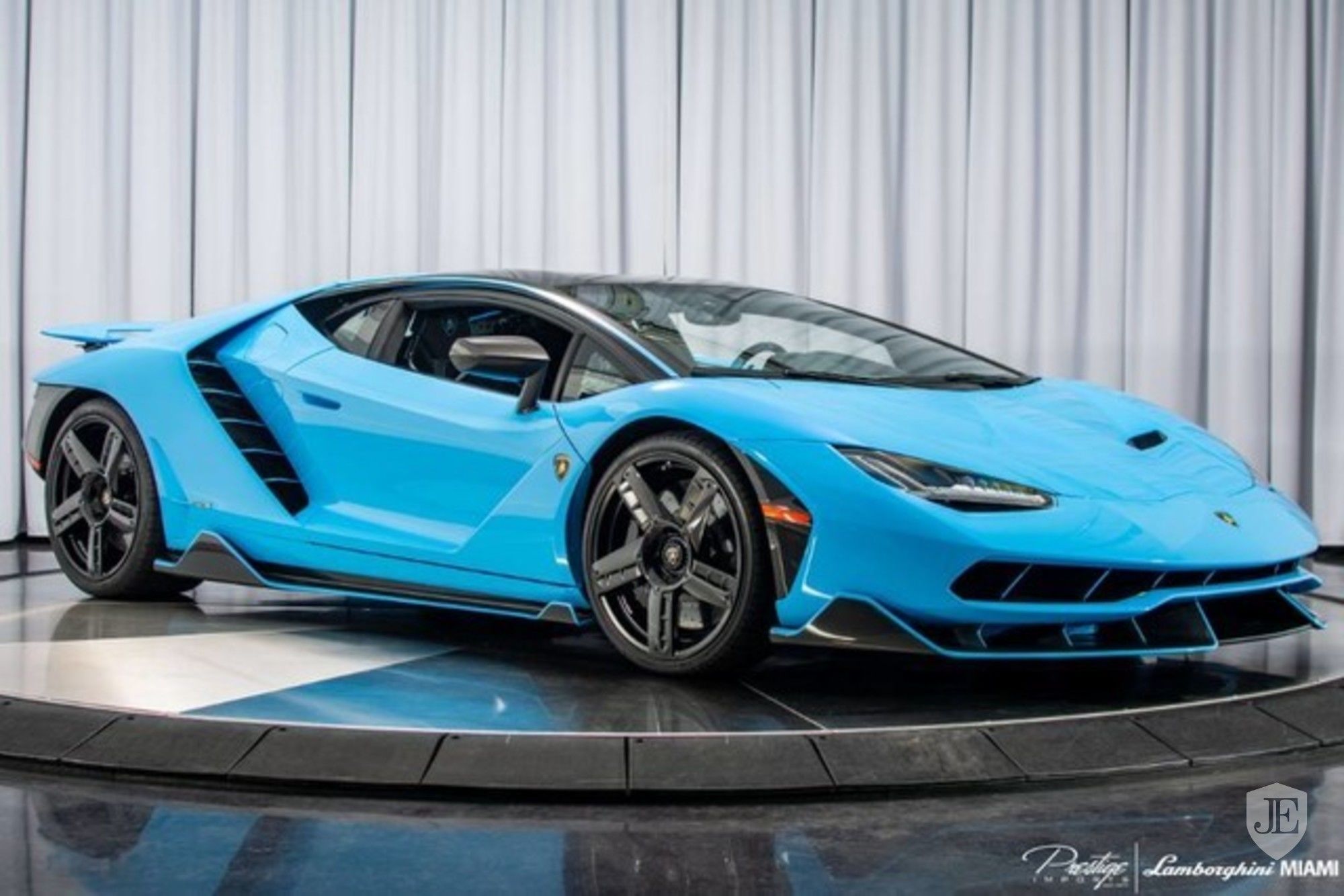 Lamborghini-Centenario-1 Who Fancies A Bright Blue Lamborghini Centenario?