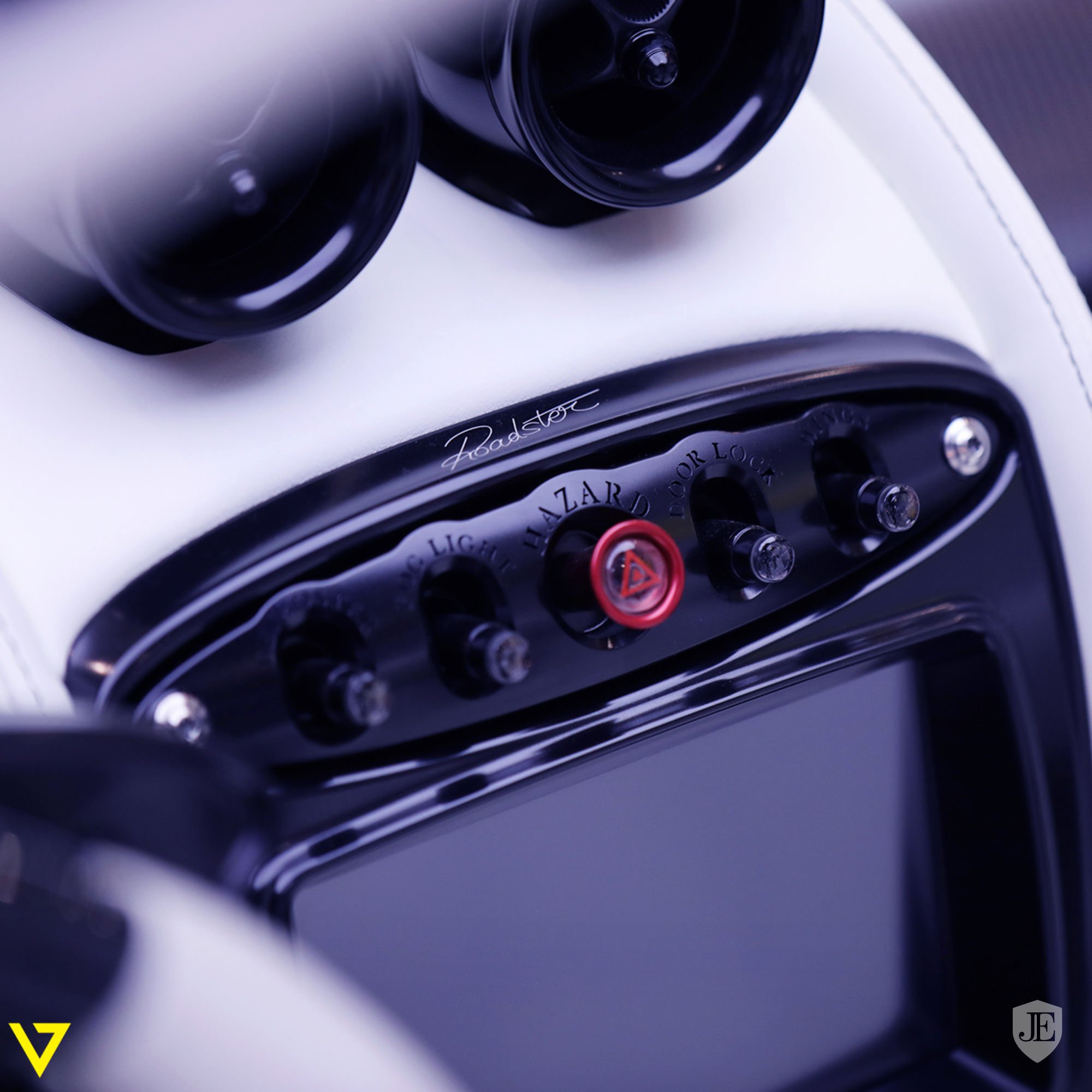 Pagani-Huayra-Roadster-For-Sale-3 The Very First Pagani Huayra Roadster Is Looking For An Owner