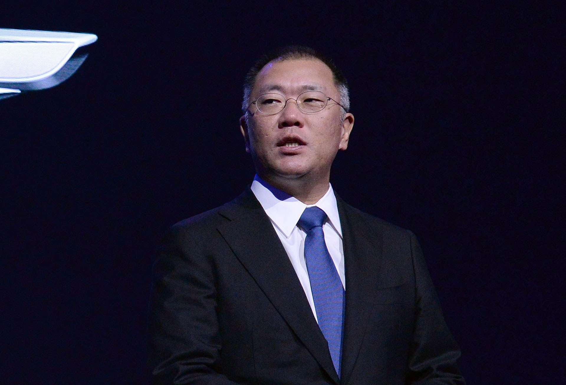 Euisun Chung Hyundai Group Names Former Lambo/Bentley Man Donckerwolke As Chief Designer
