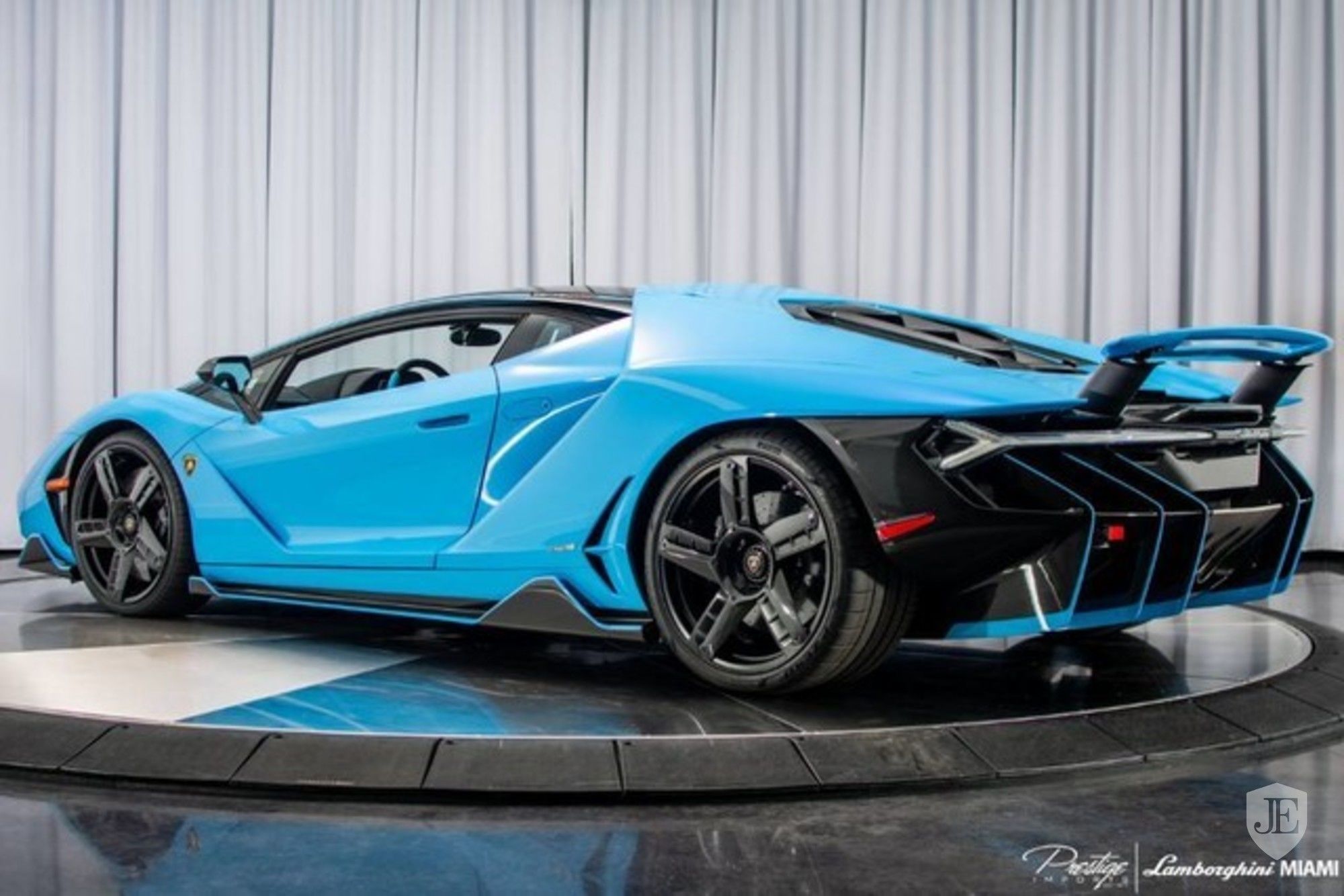Lamborghini-Centenario-3 Who Fancies A Bright Blue Lamborghini Centenario?