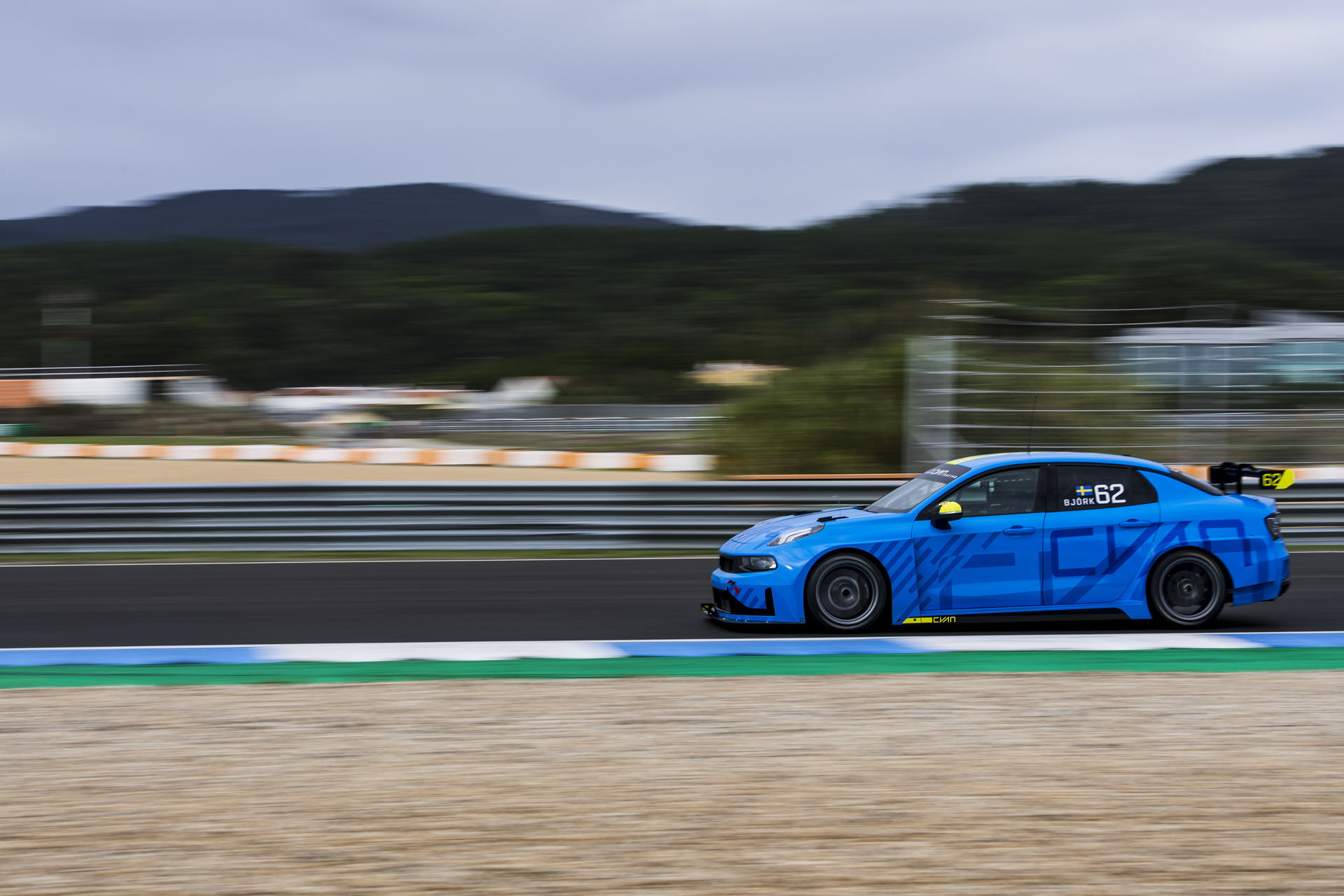 Test Estoril Lynk & Co 03 TCR Racer Hits The Track For The First Time