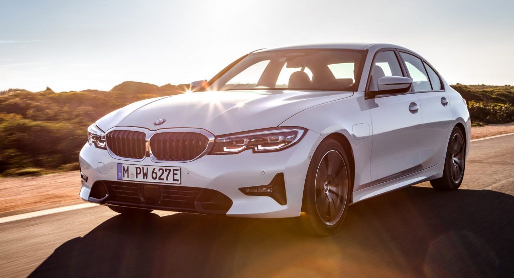  BMW Reveals Plug-In Hybrid 330e With Up To 288HP And 37 Miles Of Electric Range
