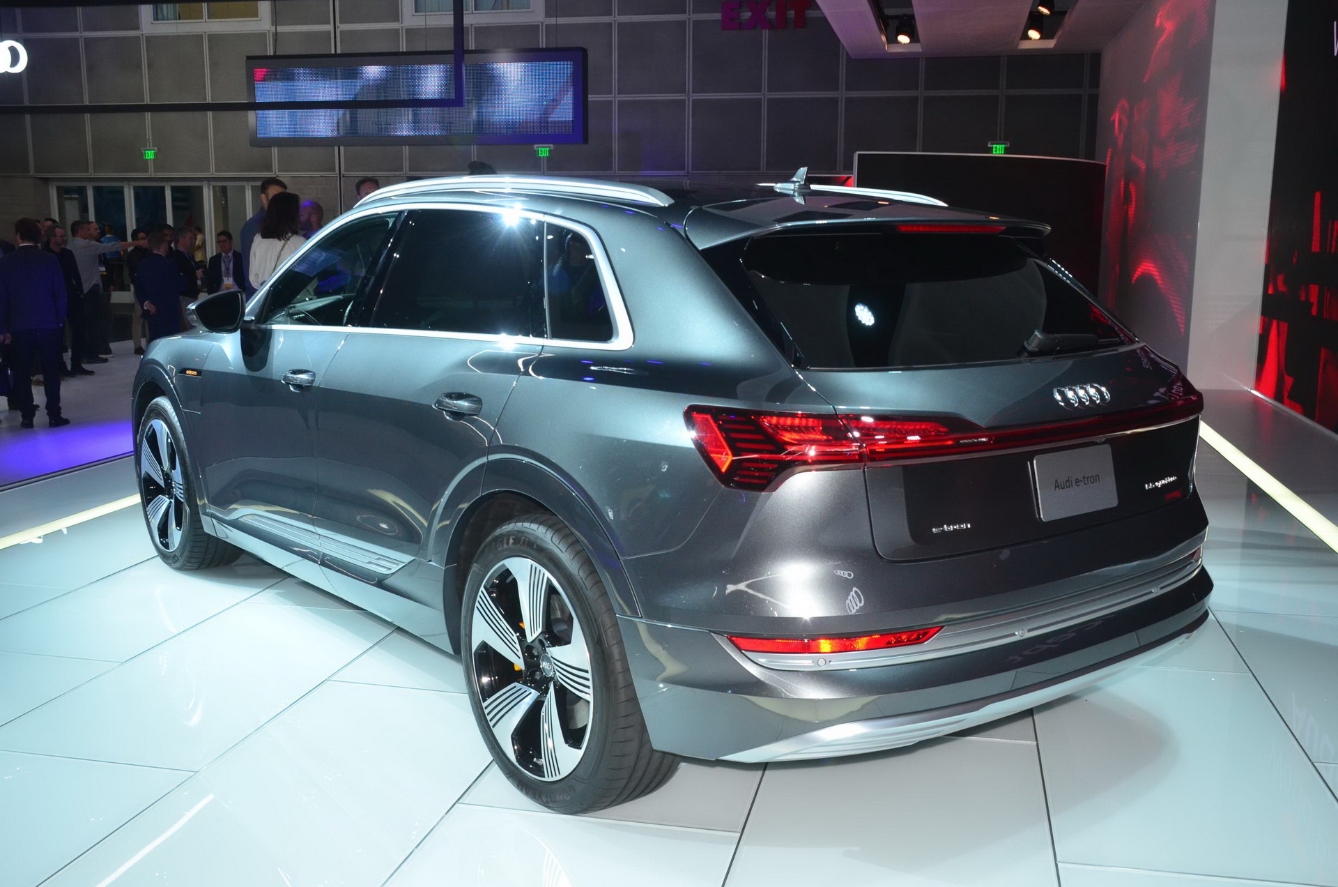 audi etron suv la livepics 4 Audi’s e-tron SUV Is Just As Interesting Without Its Virtual Mirrors