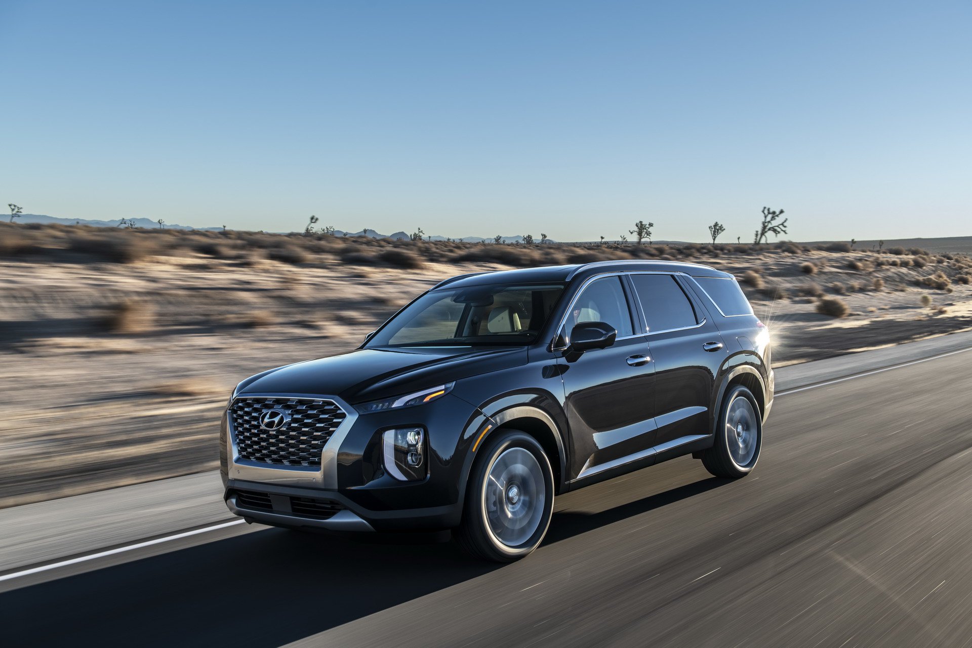 hyundai palisade la live pics 43 Hyundai’s New Palisade SUV Is What The VW Atlas Should Have Been