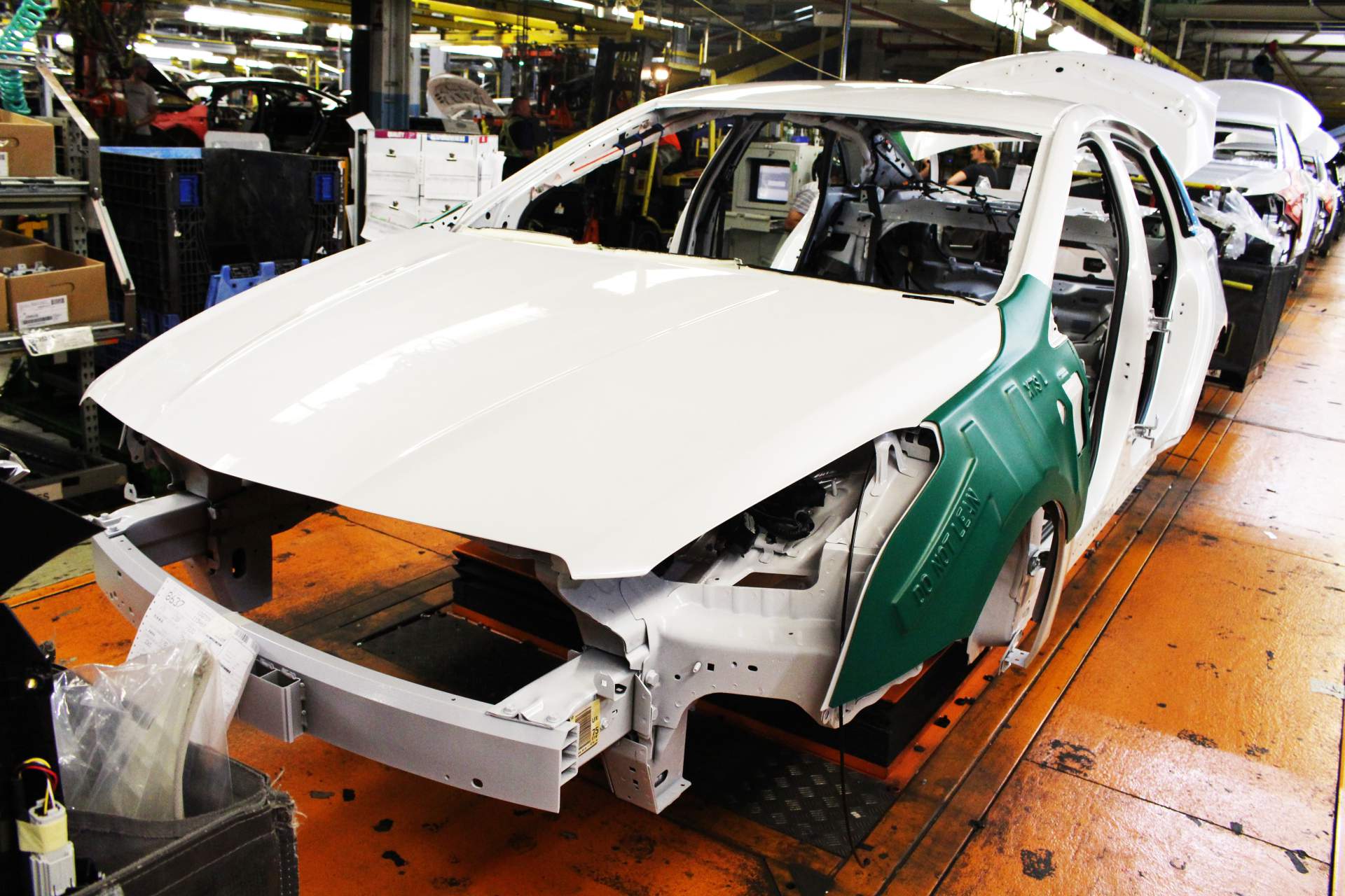 GM Oshawa Assembly Plant 7 Unifor Recruits Sting To Help Save GM’s Oshawa Assembly Plant