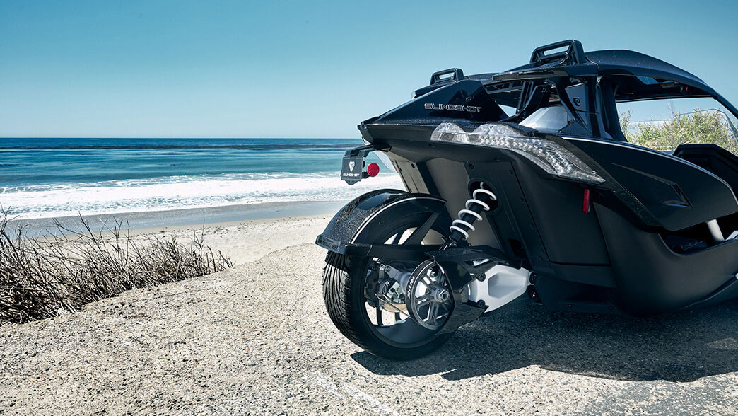 2019 polaris slingshot la show 27 2019 Polaris Slingshot Entertains Visitors At AutoMobility LA