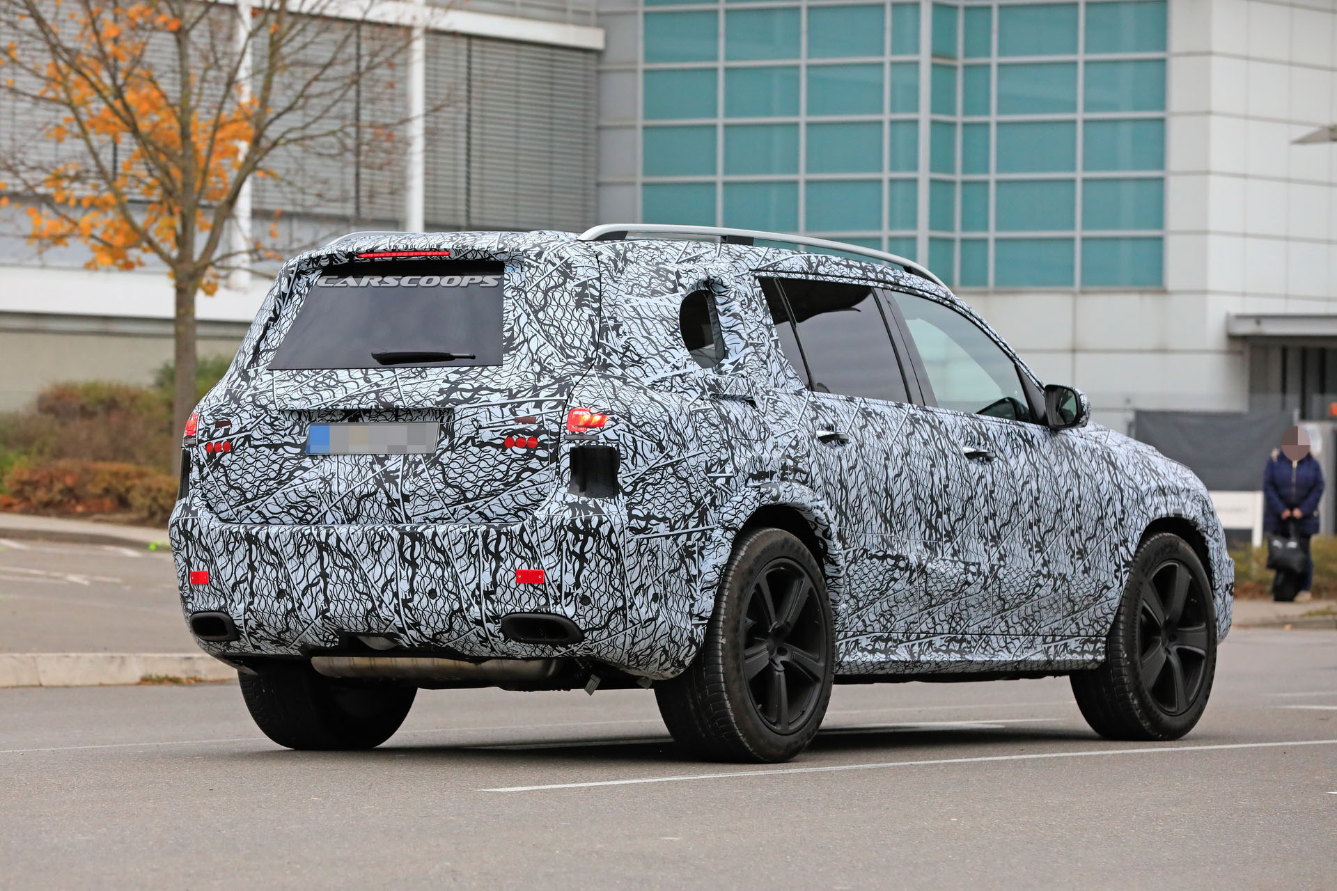 Mercedes-Maybach-GLS-23 Mercedes To Launch Ultra-Luxurious Maybach GLS SUV This Year