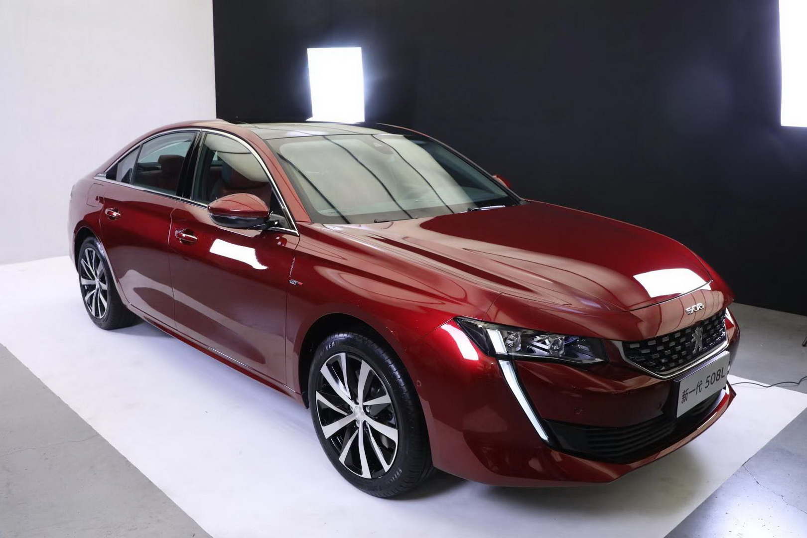 2019 peugeot 508l 1 New Peugeot 508 Gets Stretched In China, Becomes The Dongfeng Peugeot 508L