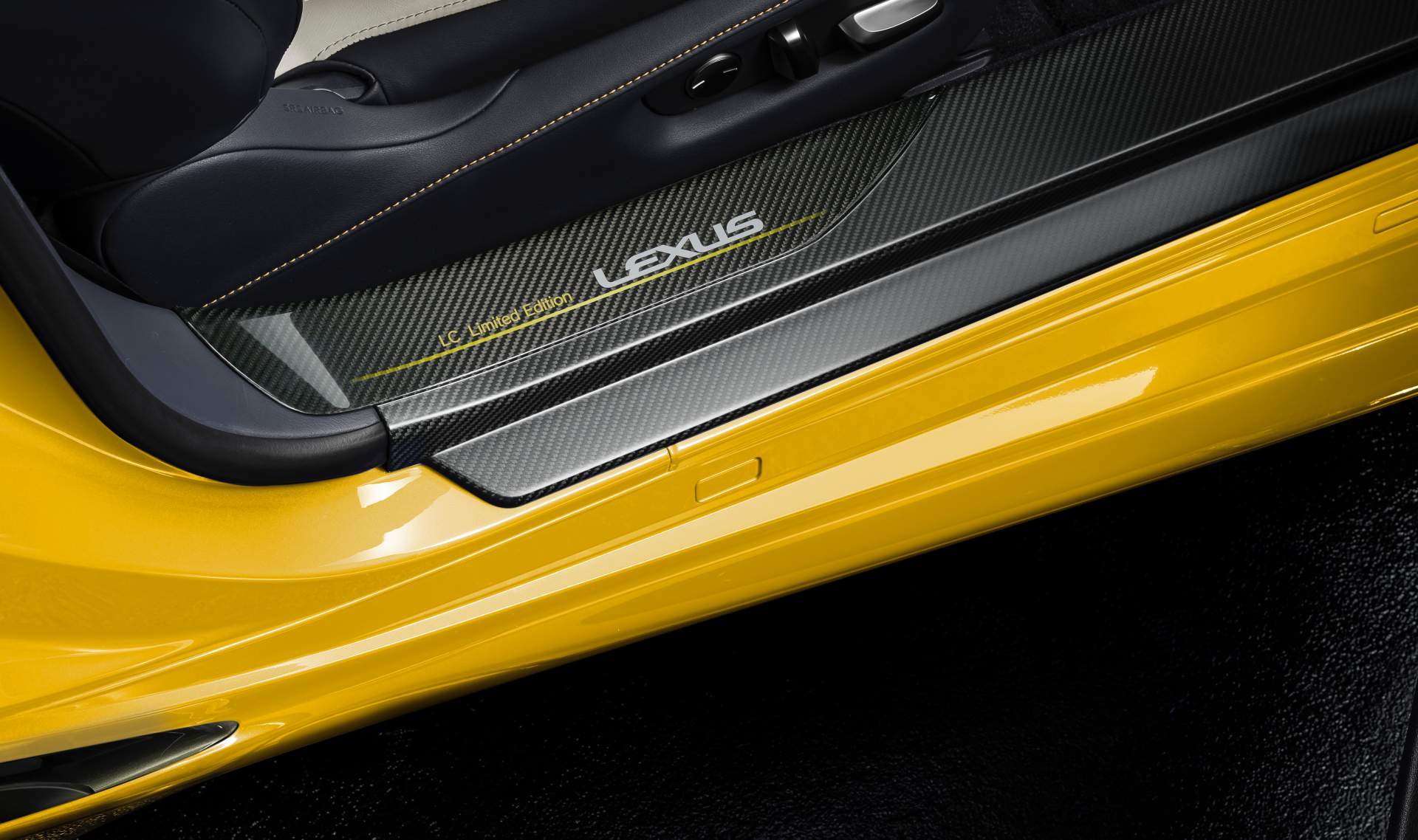 Lexus LC Luster Yellow Edition Japan 6 Lexus’ New LC “Luster Yellow” Edition For Japan Glows Like Gold