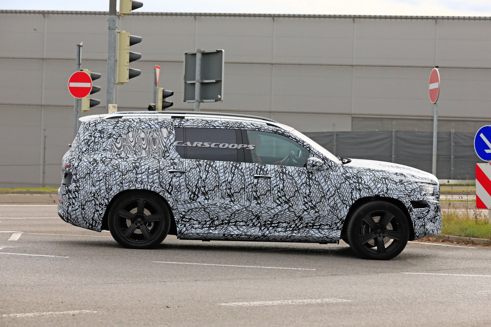 Mercedes-Maybach-GLS-08 2019 NY Auto Show To Feature Debuts From Acura, Genesis, Mercedes And Porsche