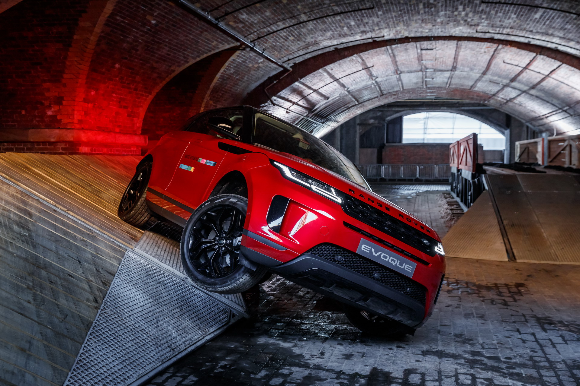 2020 Range Rover Evoque II 52 2020 Range Rover Evoque Is A Baby Velar In A Short Skirt (Live Gallery)