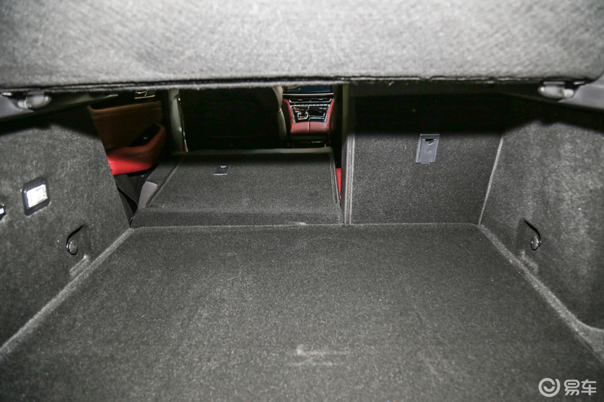 changan cs85 coupe crossover unveiled 65 Changan CS85 Coupe Crossover Looks Like The Lovechild Of A BMW X4 And A VW Touareg