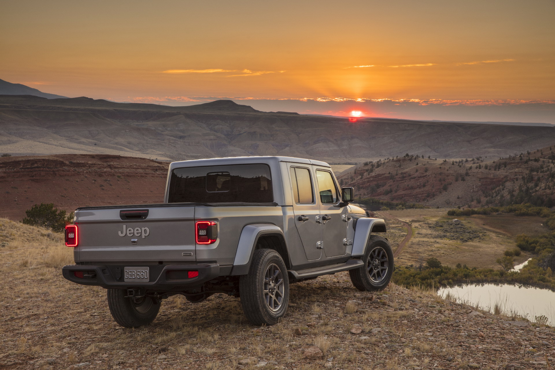 2020 Jeep Gladiator Truck 135 2020 Jeep Gladiator Just Can’t Wait To Tackle Some Off-Road Trails