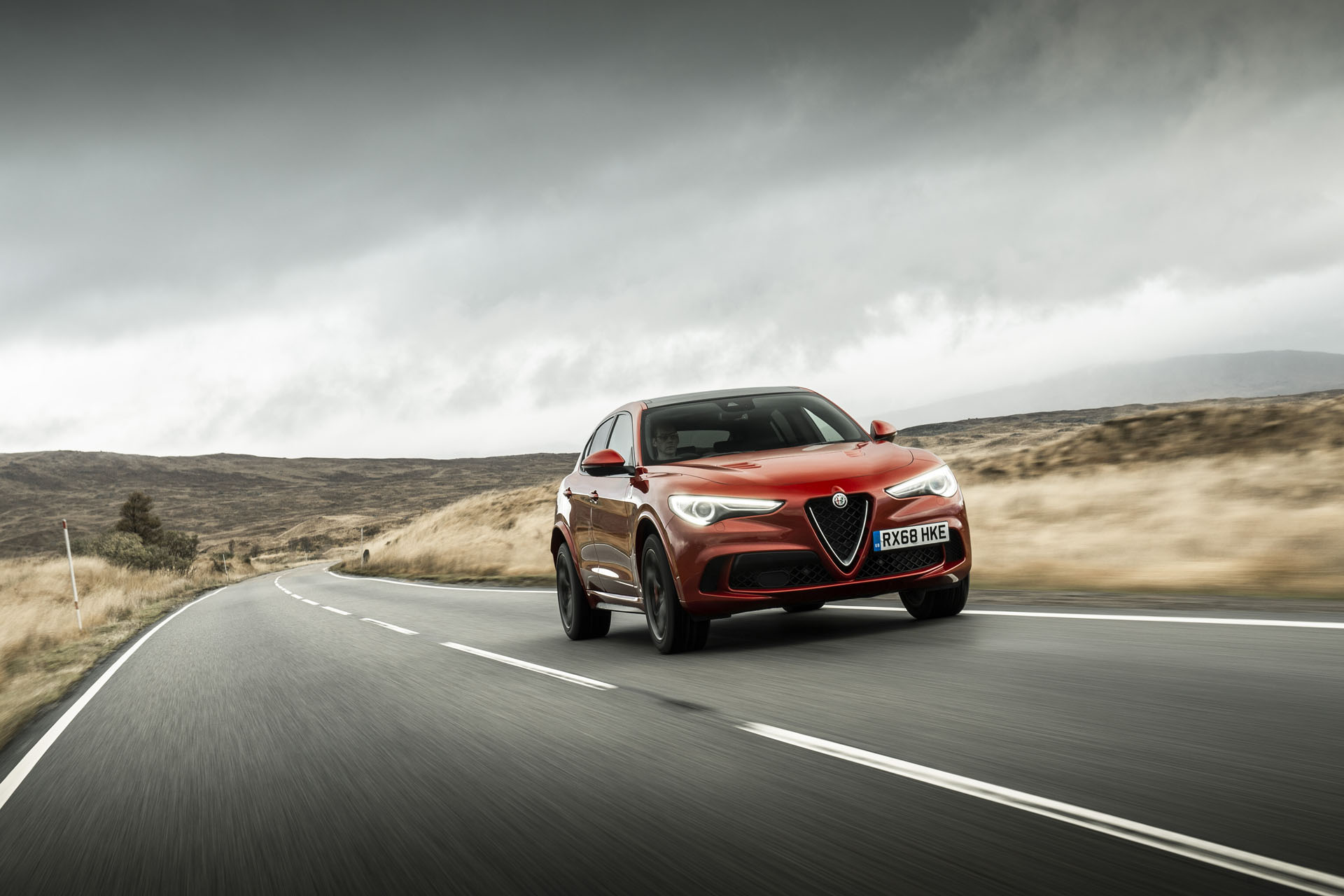 2019-alfa-romeo-stelvio-quadrifoglio-14 Start Your Morning Off Right With 125 Photos Of The Alfa Romeo Stelvio Quadrifoglio