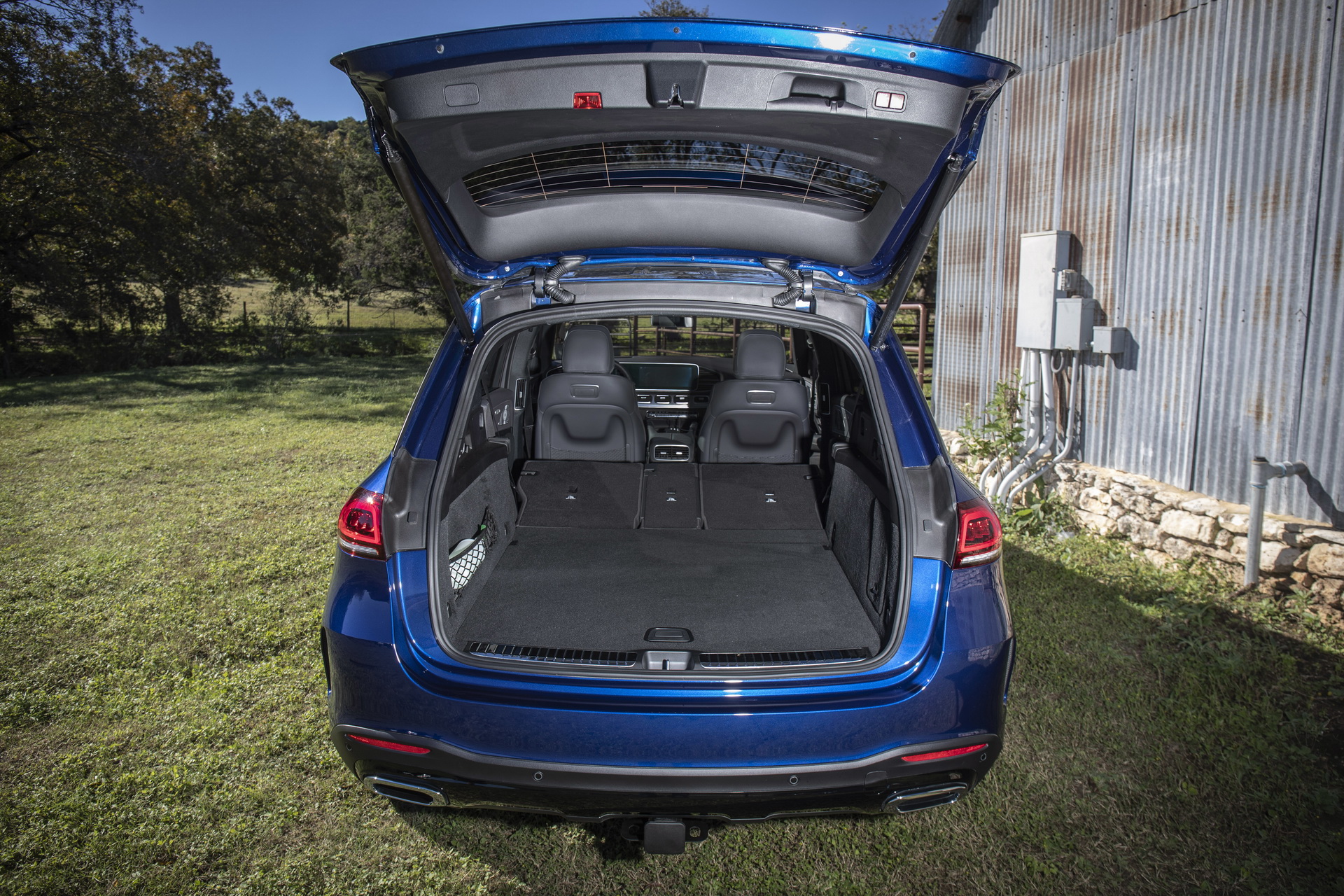 2019-Mercedes-GLE-09 2019 Mercedes GLE Detailed: More Tech, More Space, More Everything