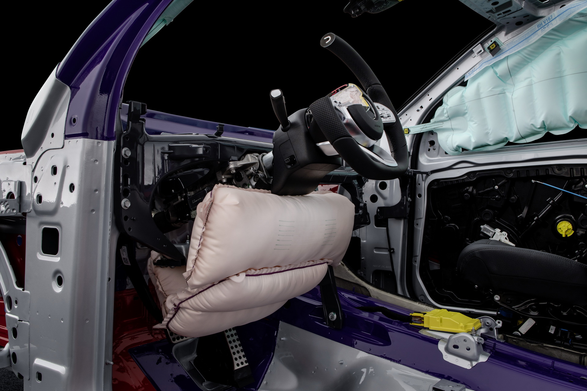 2019-Mercedes-GLE-116 2019 Mercedes GLE Detailed: More Tech, More Space, More Everything