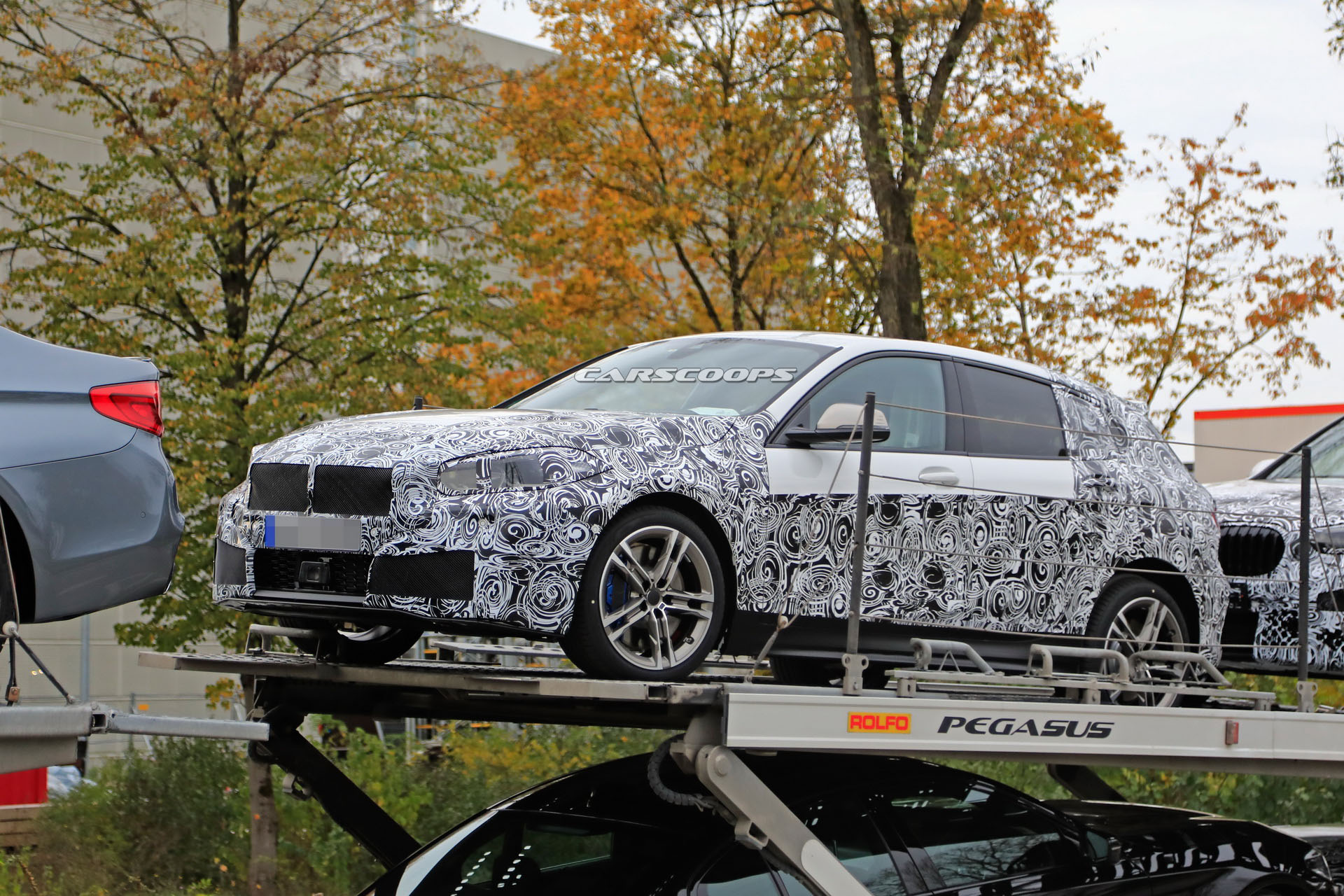 2020-BMW-1-Series-Scoop-13 2019 BMW 1-Series Spotted With Less Camo On A Car Carrier