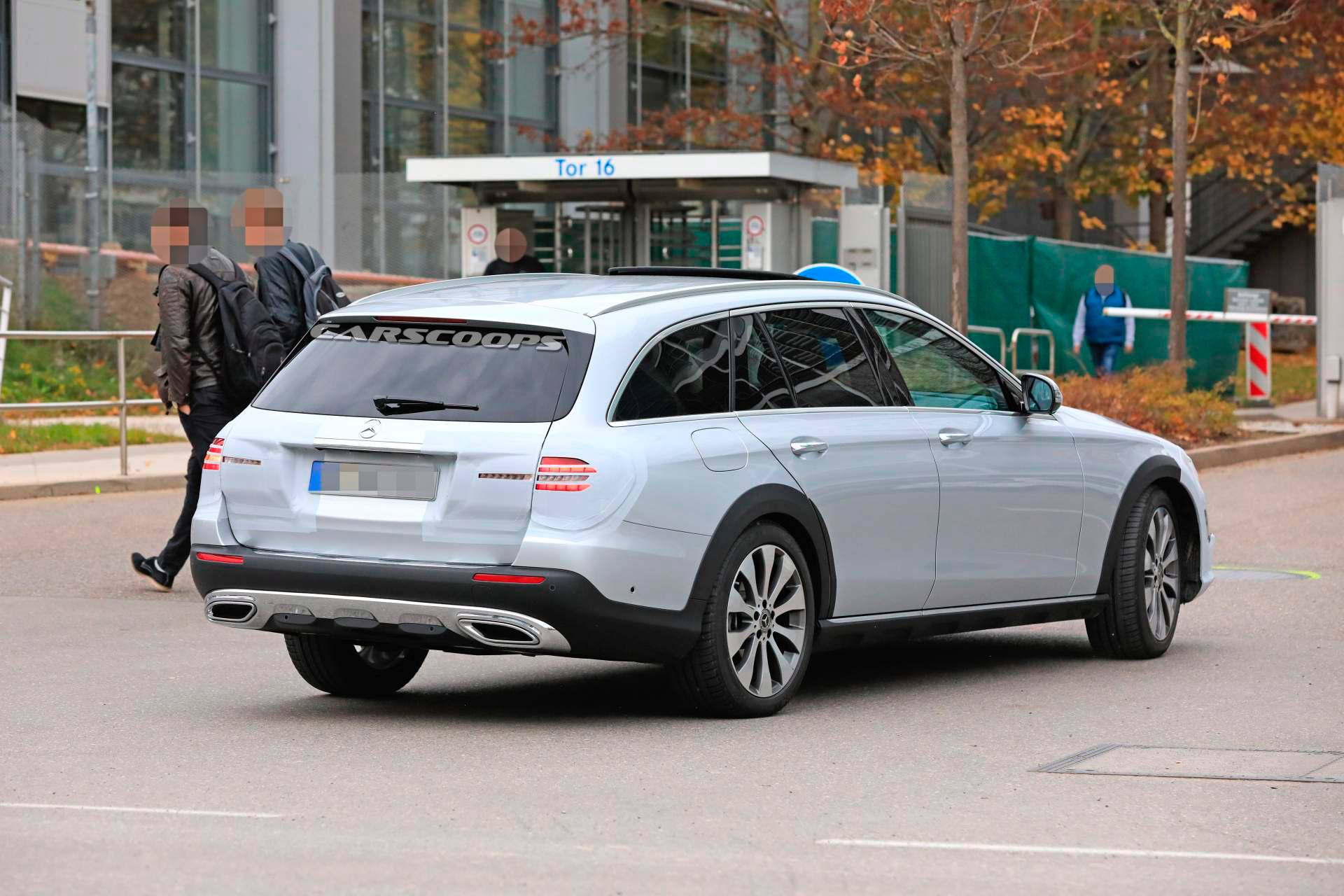 2020 Mercedes E-Class All-Terrain spy shots 8 Mercedes E-Class All-Terrain Already In For A Refresh, Check Out The 2020 Model