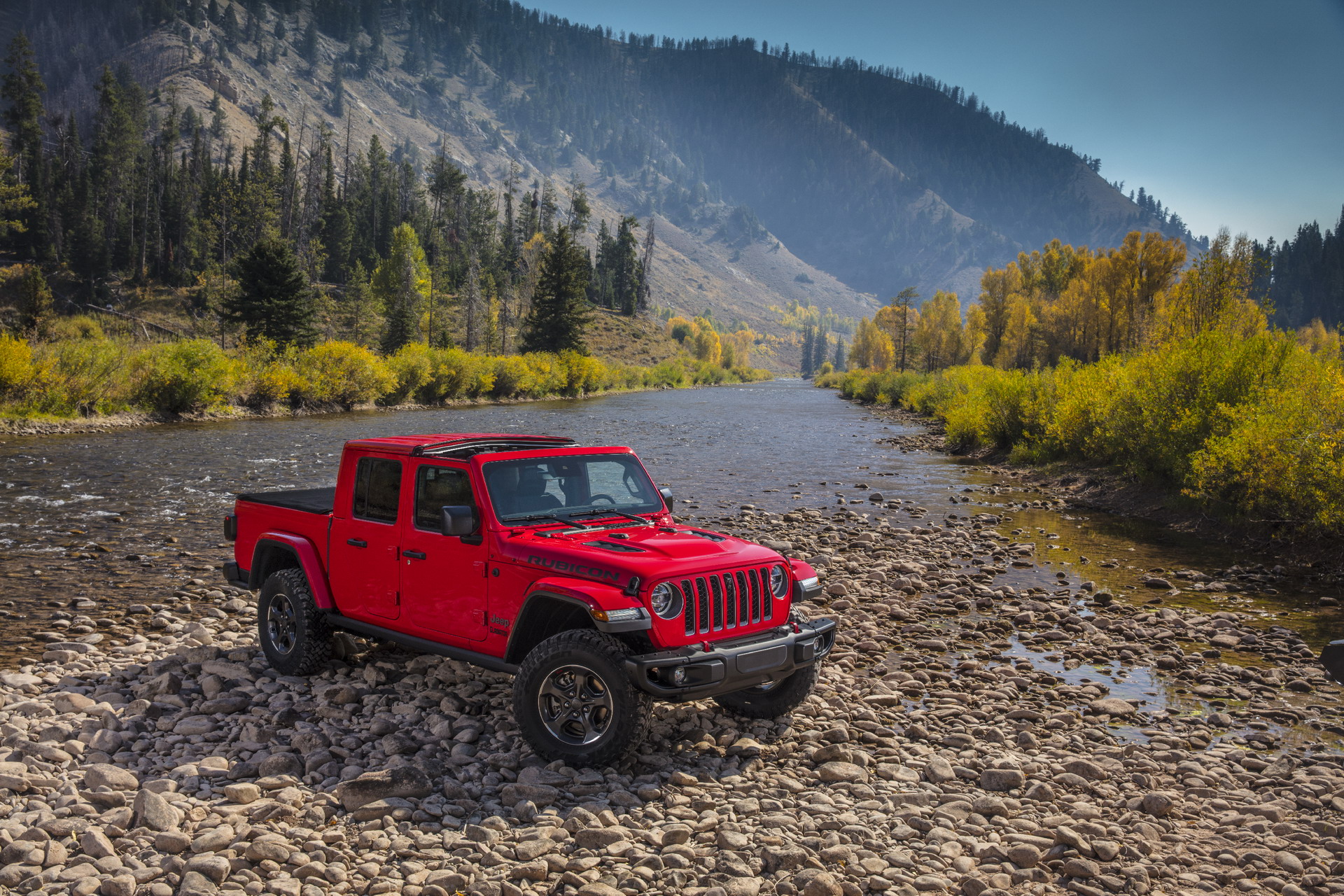2020 Jeep Gladiator Truck 70 2020 Jeep Gladiator Just Can’t Wait To Tackle Some Off-Road Trails