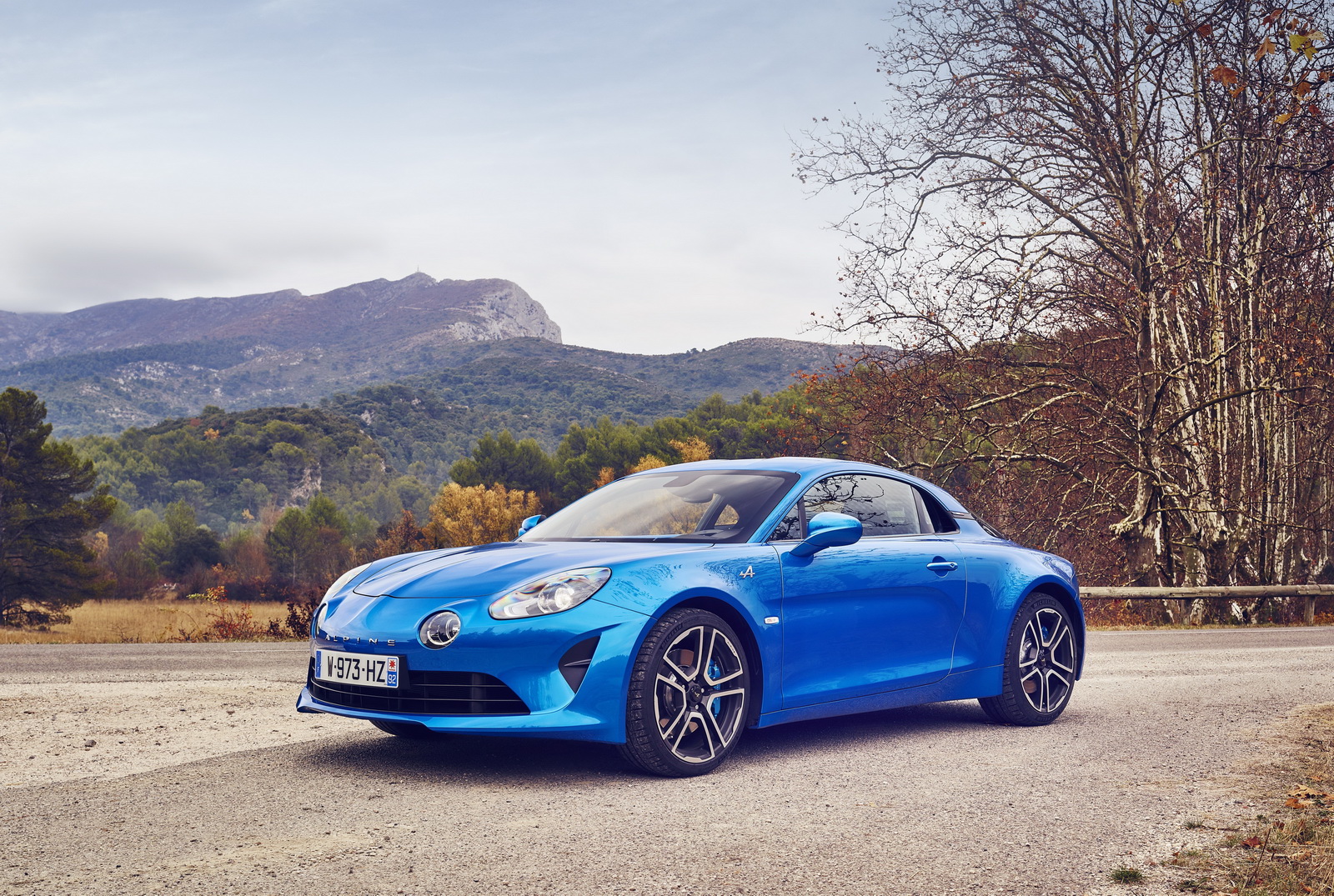 2017 - Essais Presse ALPINE A110 dans la région d'Aix-en-Provence Alpine A110 Premiere Edition Production Ends With 1,955 Units Made