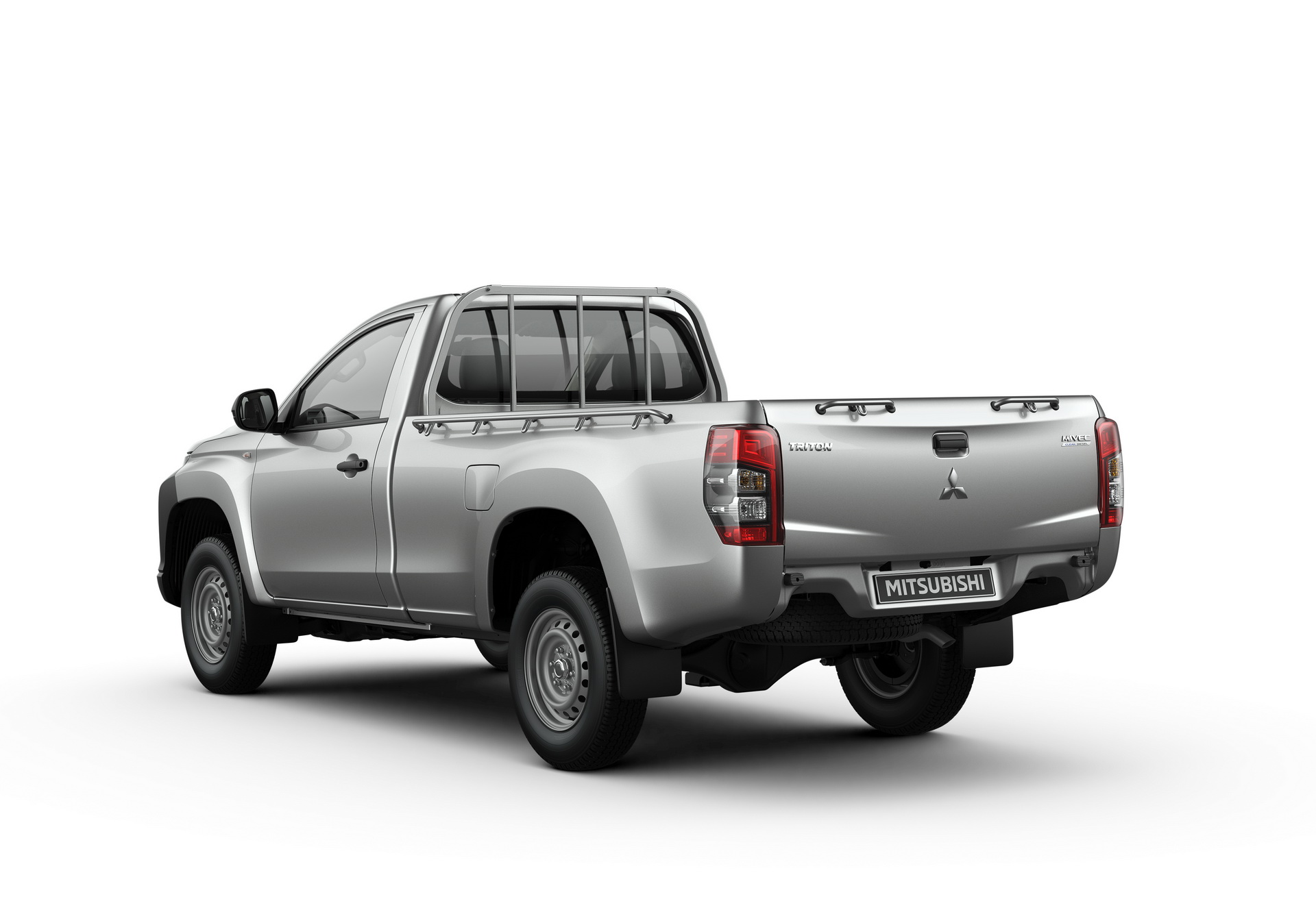 2019 mitsubishi l200 pickup unveiled 13 Updated Mitsubishi L200 Pickup Unveiled With Fresh Styling, Enhanced 4WD System
