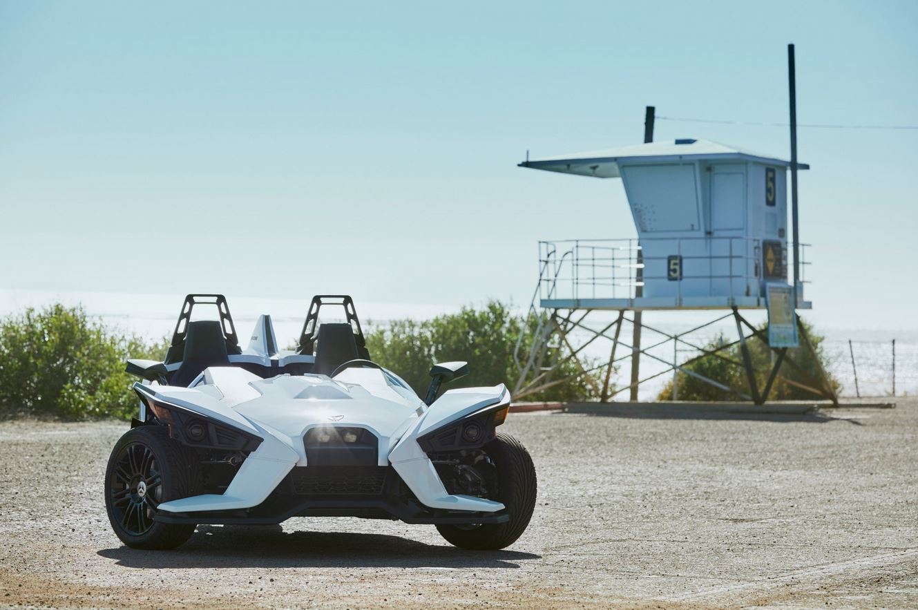 2019 polaris slingshot la show 7 2019 Polaris Slingshot Entertains Visitors At AutoMobility LA