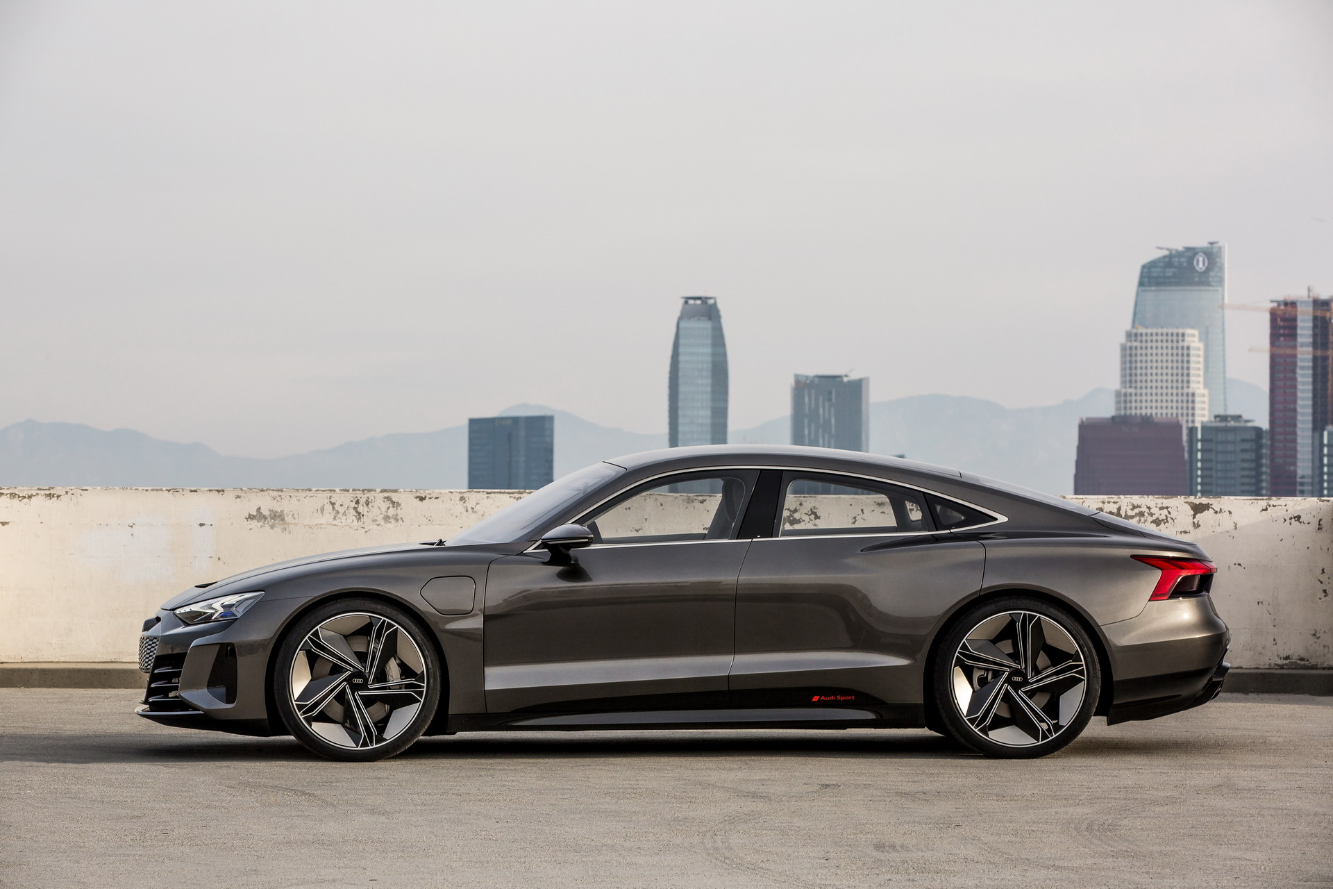 Audi e-tron GT Concept 10 Audi Confirms 3 Production E-Trons By 2020, Says It Will Only Show Electrified Cars In Geneva