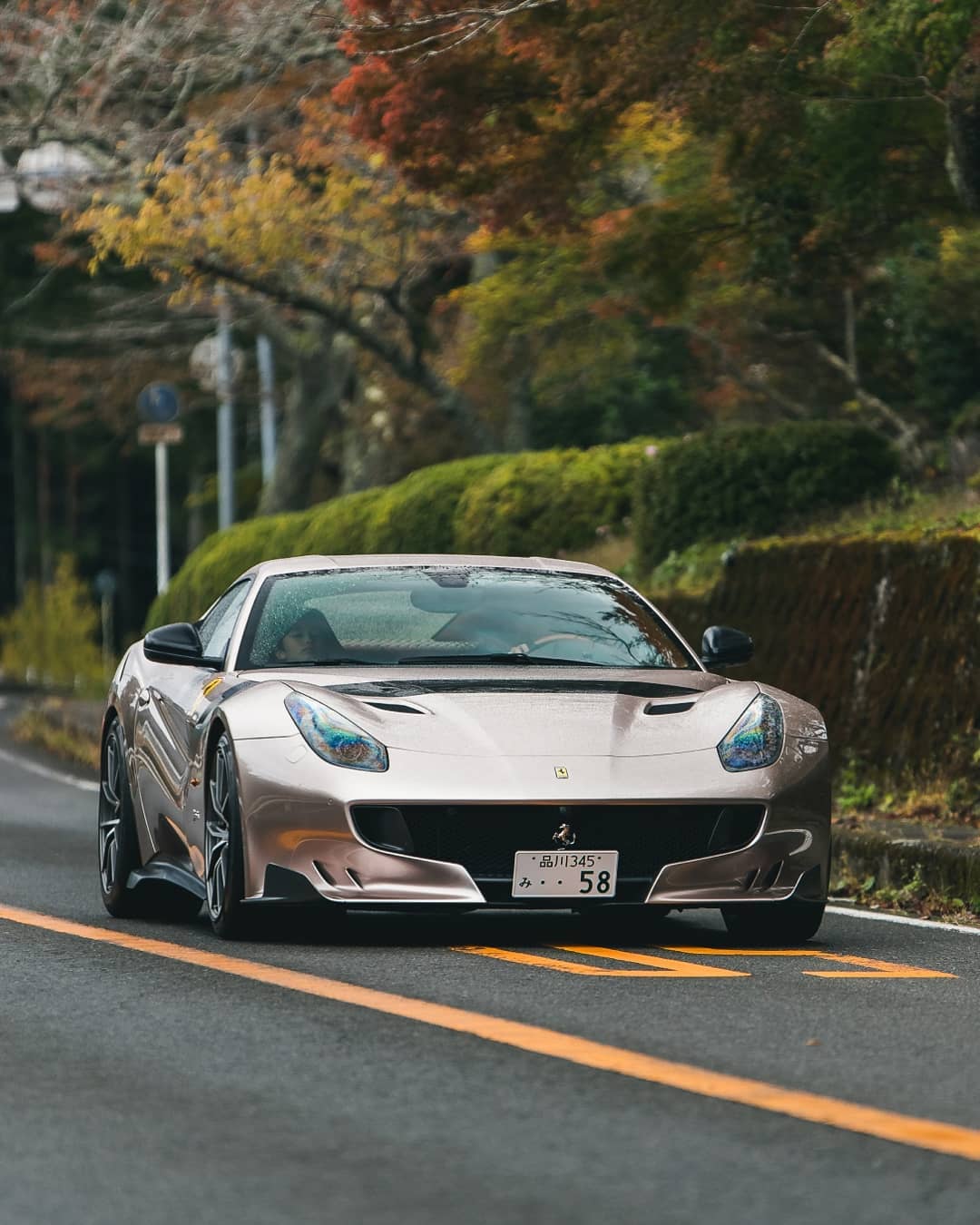 Ferrari-F12tdf-1 Ferrari F12tdf Wears Lamborghini’s Bronzo Masaru Paintjob With Gusto