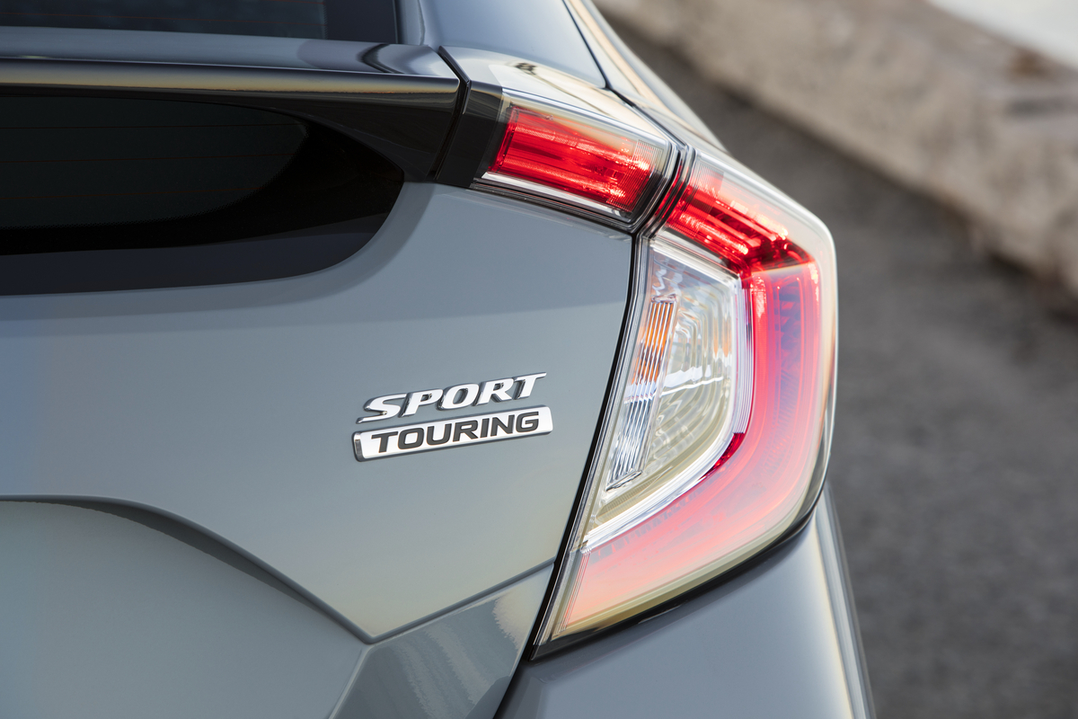 2017 Honda Civic Hatchback Sport Touring 2019 Honda Civic Hatch, Civic Type R Minimally Updated