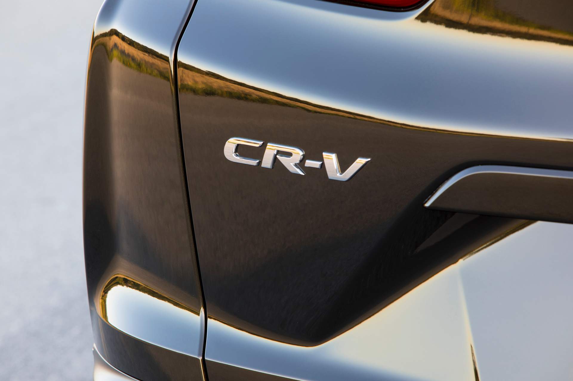 2019 Honda CR-V 2019 Honda CR-V’s Only Update Is A New Body Color Yet Pricing Increases By $100-$200