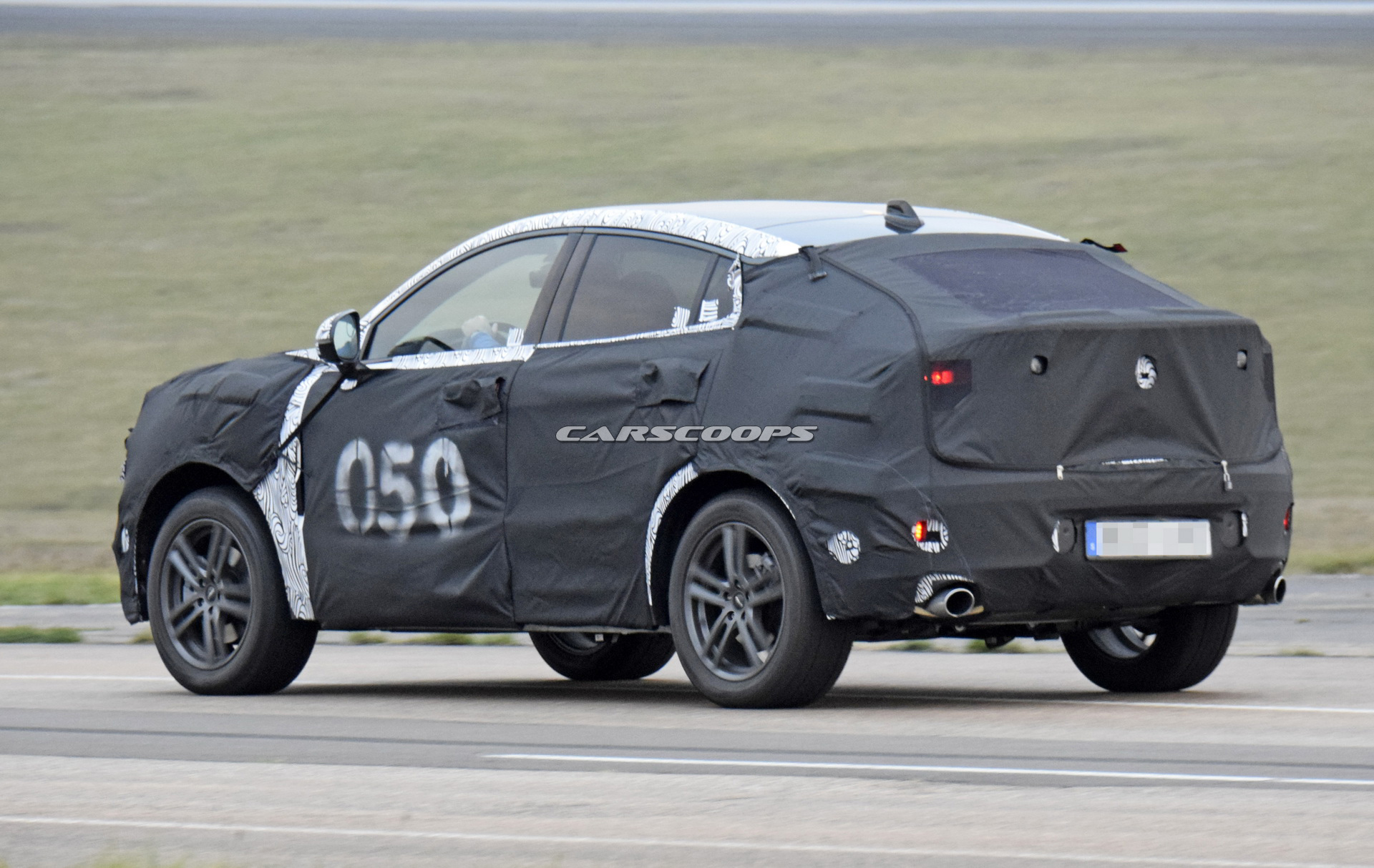 Lynk & Co SUV Coupe Spy 12 Lynk & Co’s Latest Prototype Is A Stylish SUV Coupe