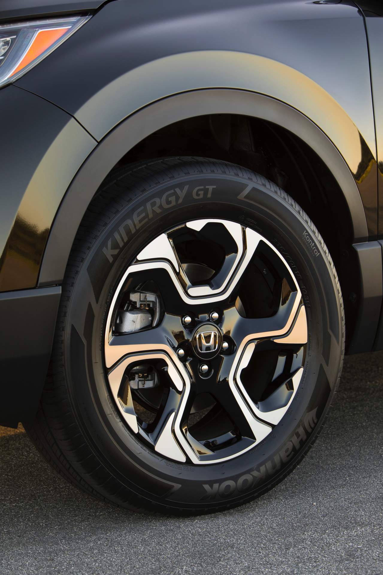 2019 Honda CR-V 2019 Honda CR-V’s Only Update Is A New Body Color Yet Pricing Increases By $100-$200