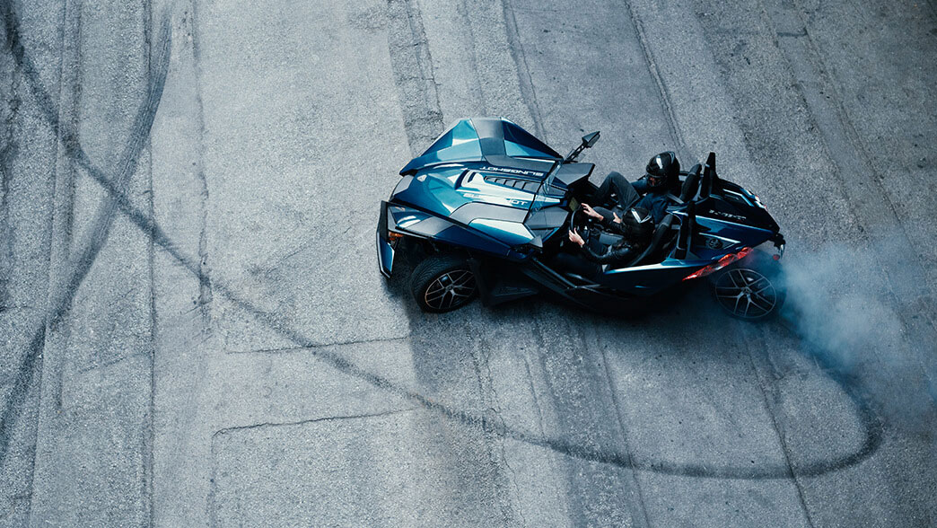 2019 polaris slingshot la show 2 2019 Polaris Slingshot Entertains Visitors At AutoMobility LA