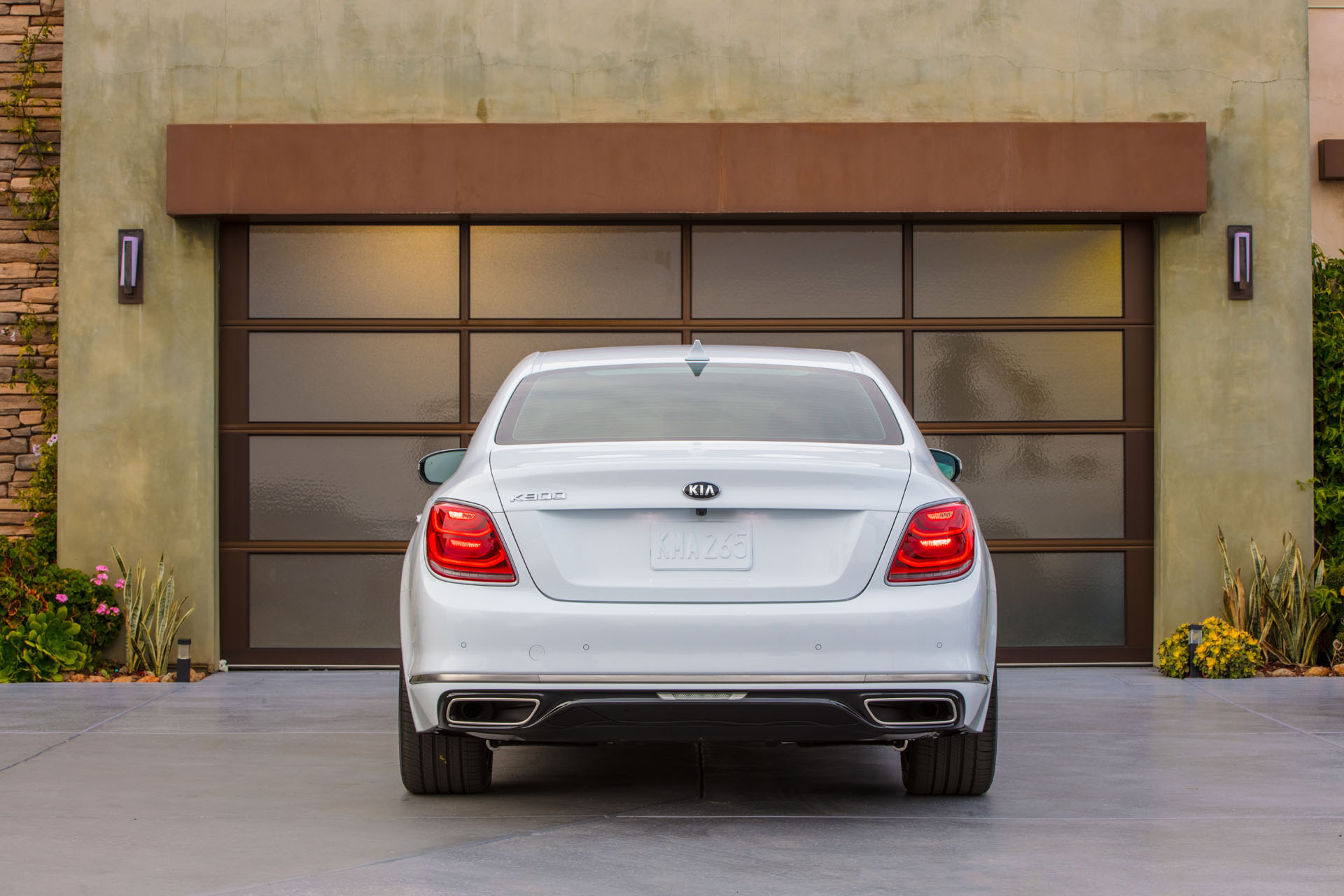 2019 K900 No More Mr. Budget Guy: Kia Prices 2019 K900 From $60k