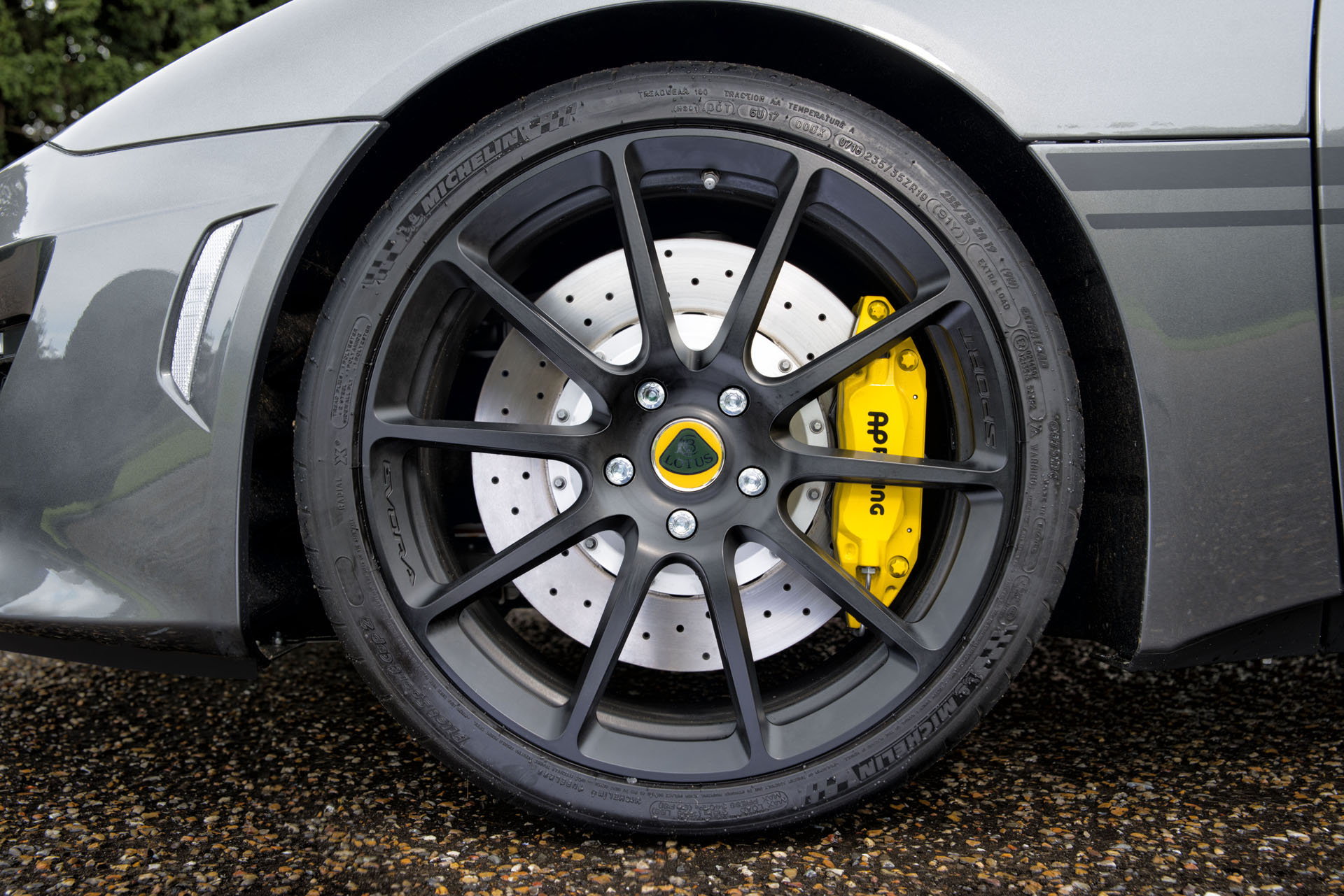 lotus-evora-sport-410-06 Remember The Lotus Evora? Yeah, It’s Being Recalled