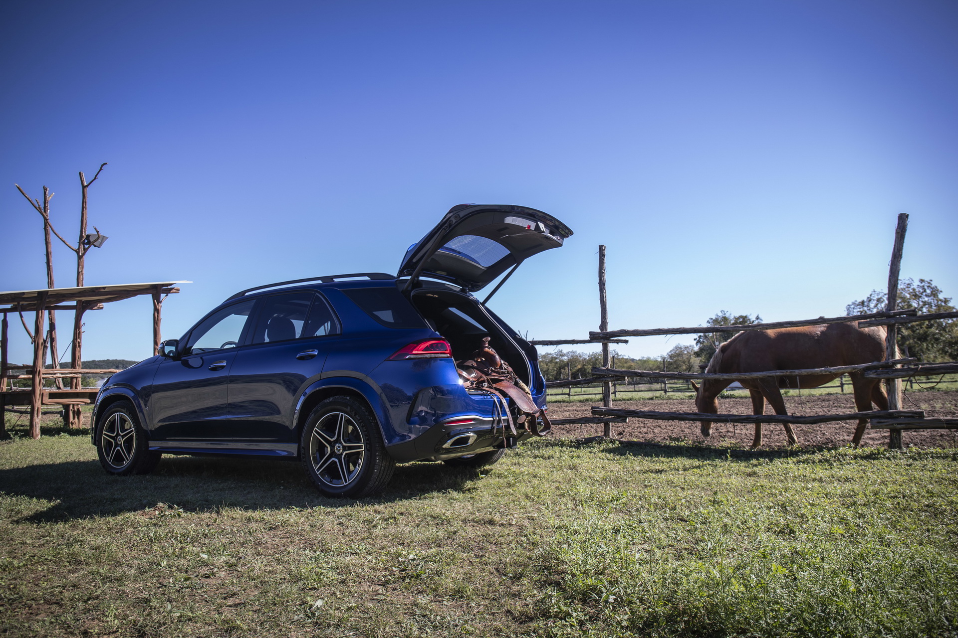 2019-Mercedes-GLE-11 2019 Mercedes GLE Detailed: More Tech, More Space, More Everything