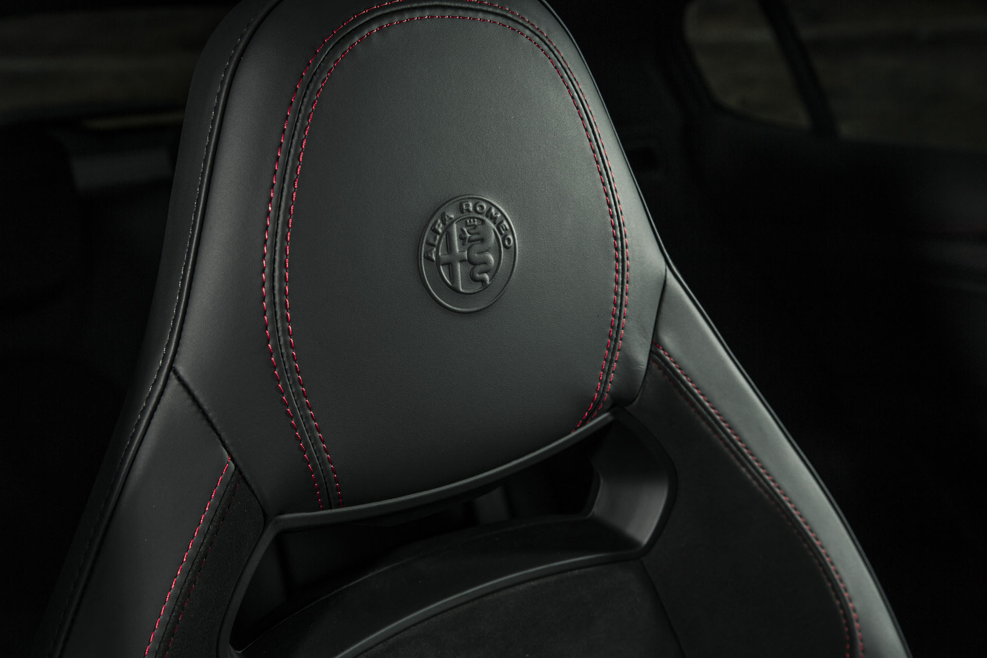 2019-alfa-romeo-stelvio-quadrifoglio-85 Start Your Morning Off Right With 125 Photos Of The Alfa Romeo Stelvio Quadrifoglio