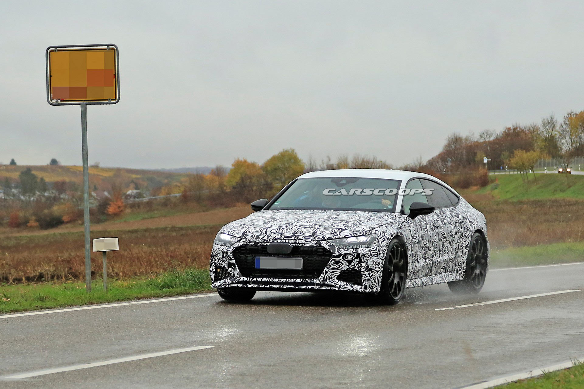 2020-Audi-RS7-1 2020 Audi RS7 Spotted Wearing Production Bodywork, Could Debut Next Year