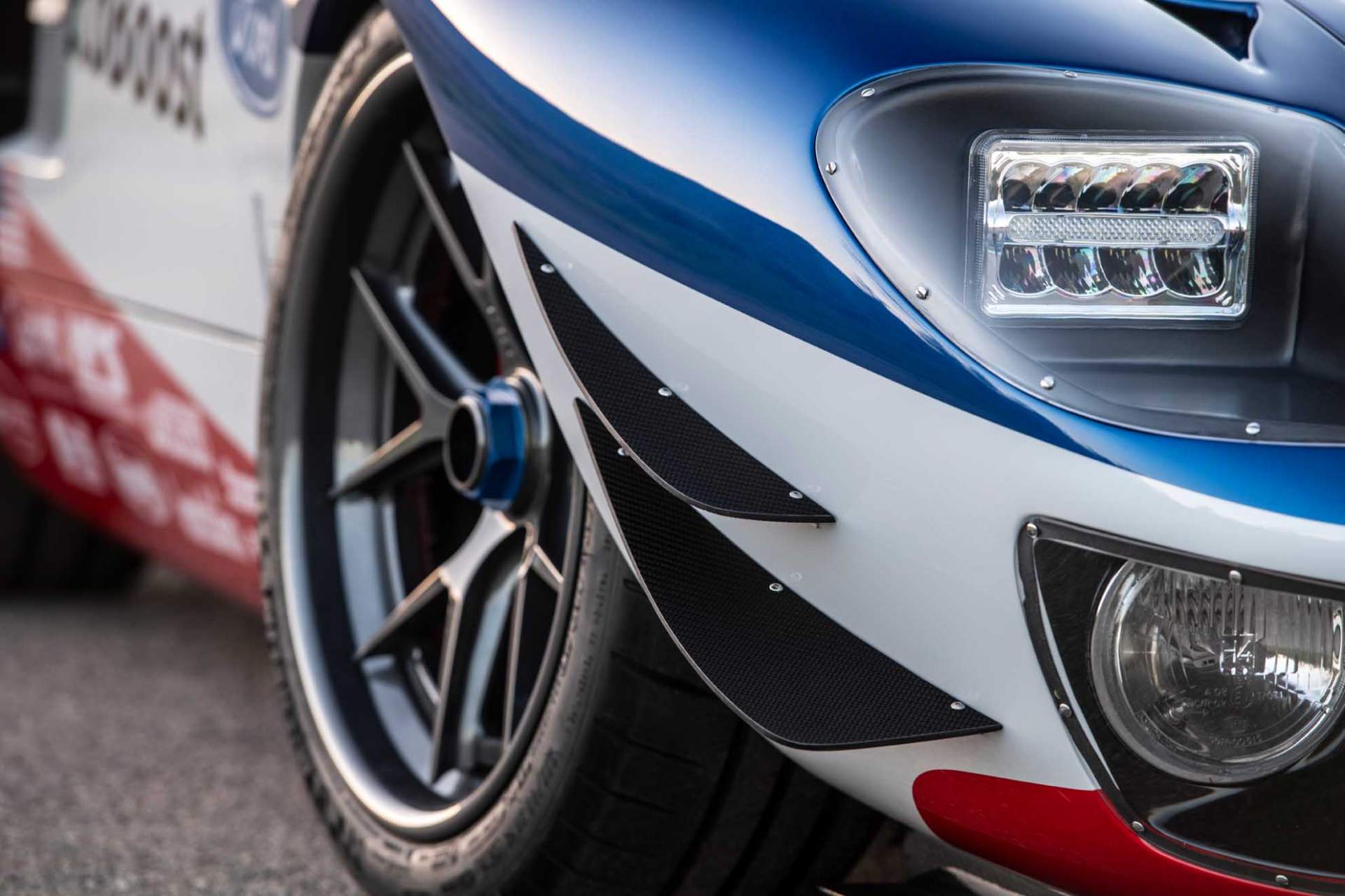 Superformance Future GT Forty 11 Superformance Future GT Forty Sings Ode To The Past With Modern EcoBoost V6