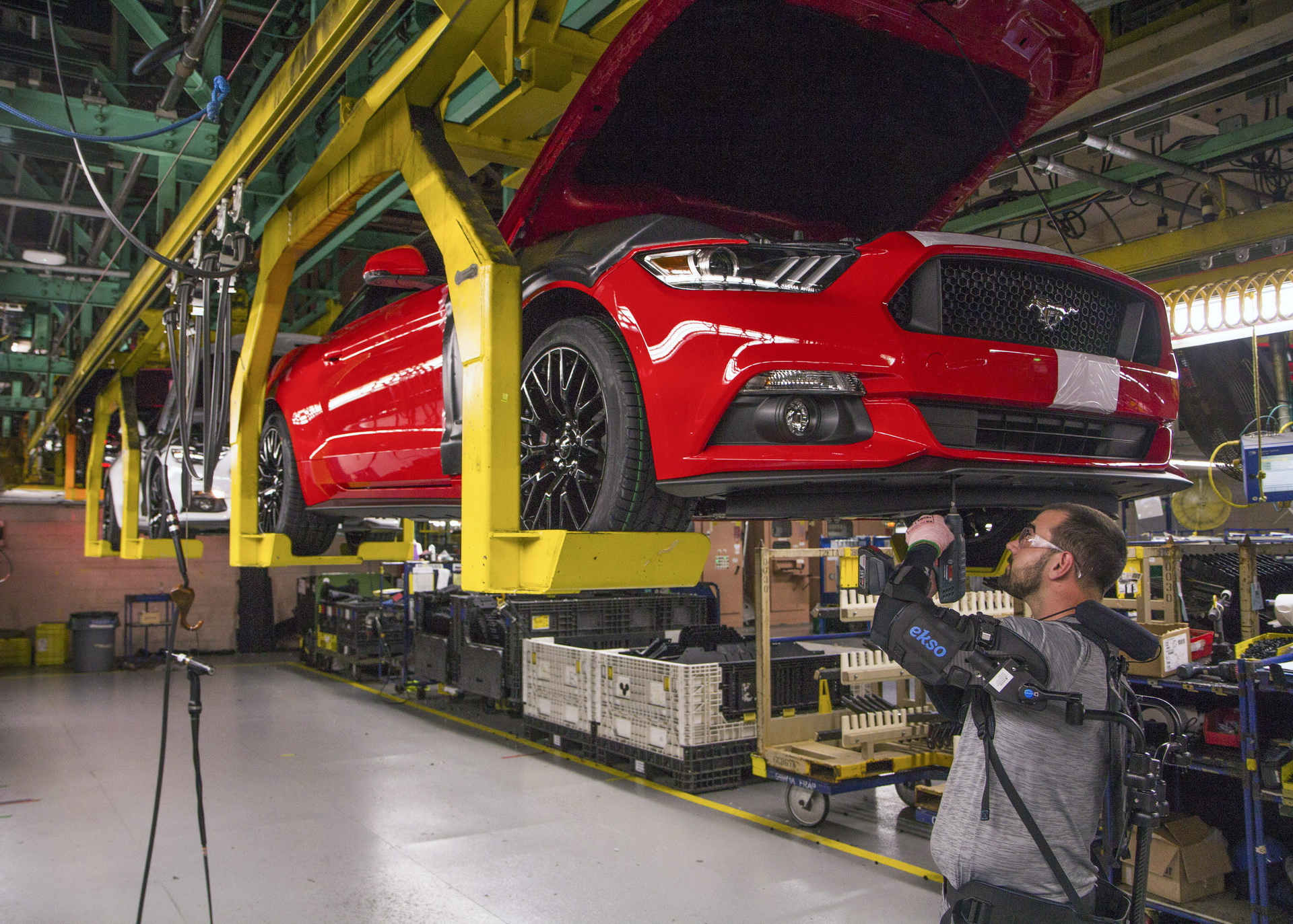 Ford-Production-16 Ford Cuts Shifts In Two US Factories But Will Not Fire Any Workers